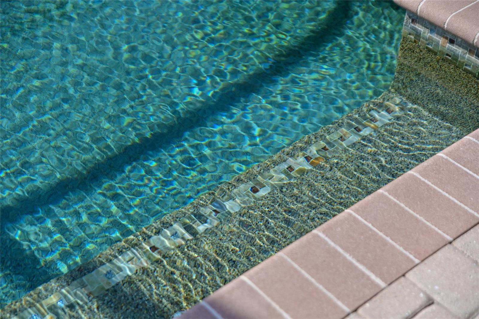 MCKINLEY OAKS - Residential