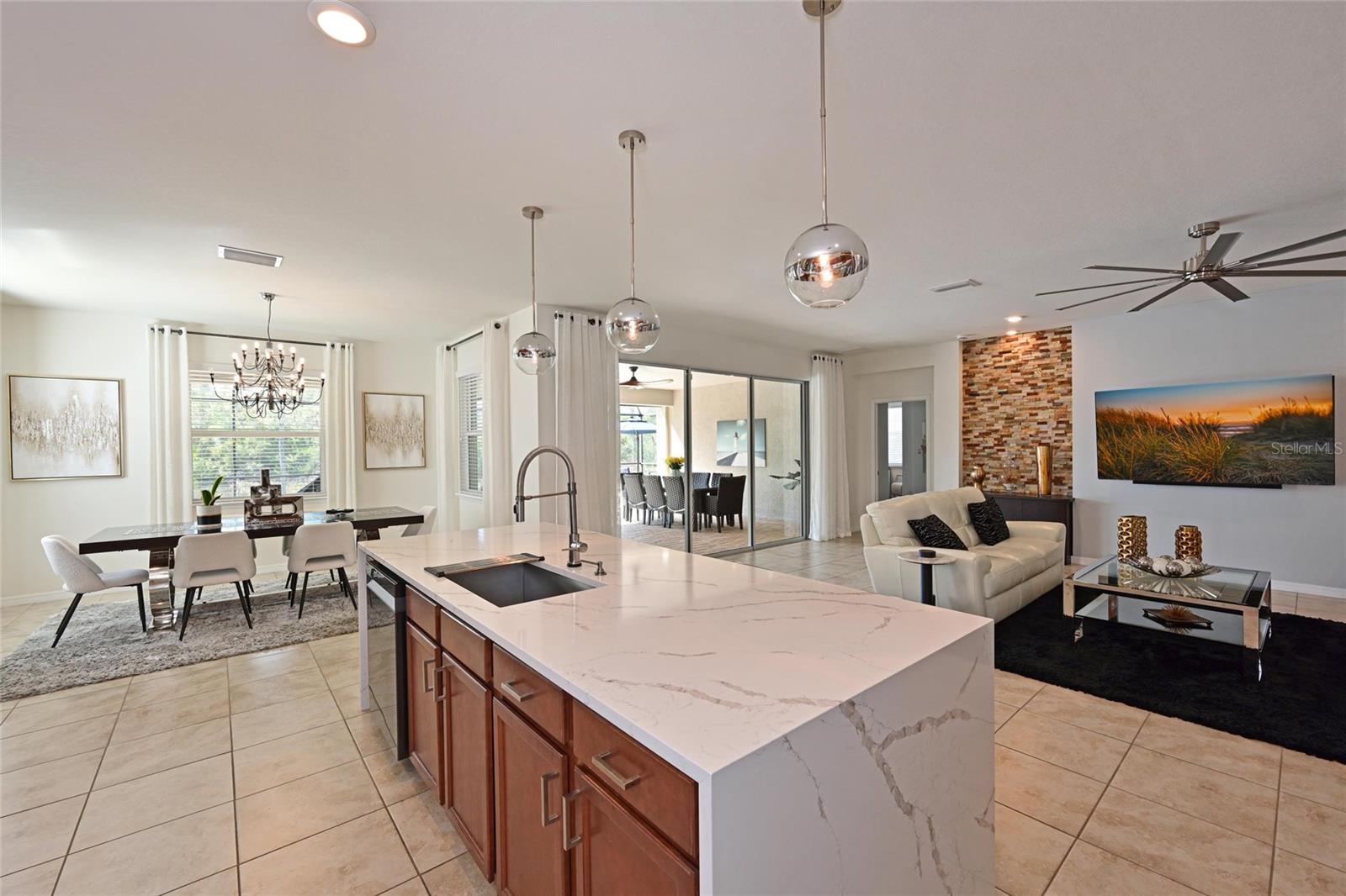 MCKINLEY OAKS - Residential