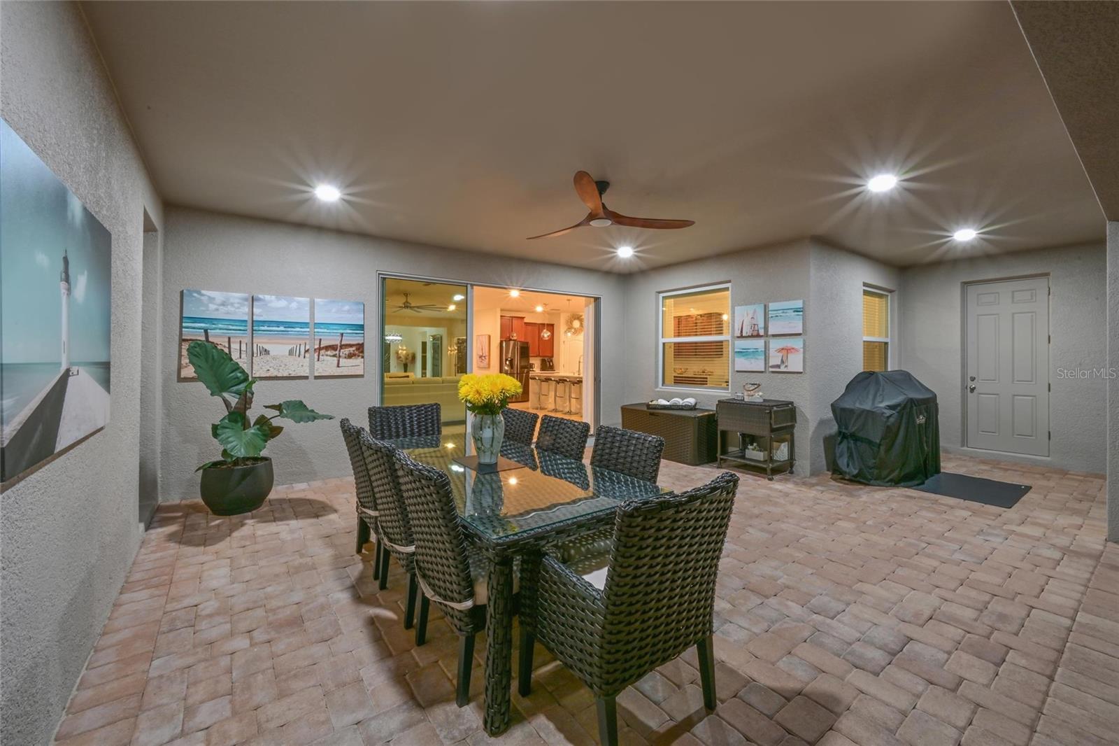 MCKINLEY OAKS - Residential