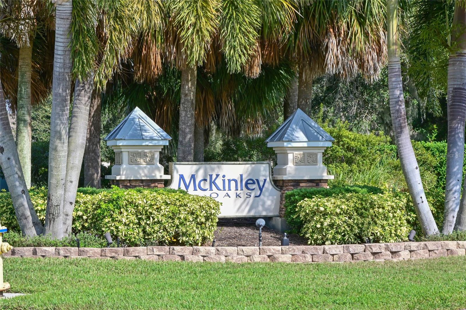 MCKINLEY OAKS - Residential