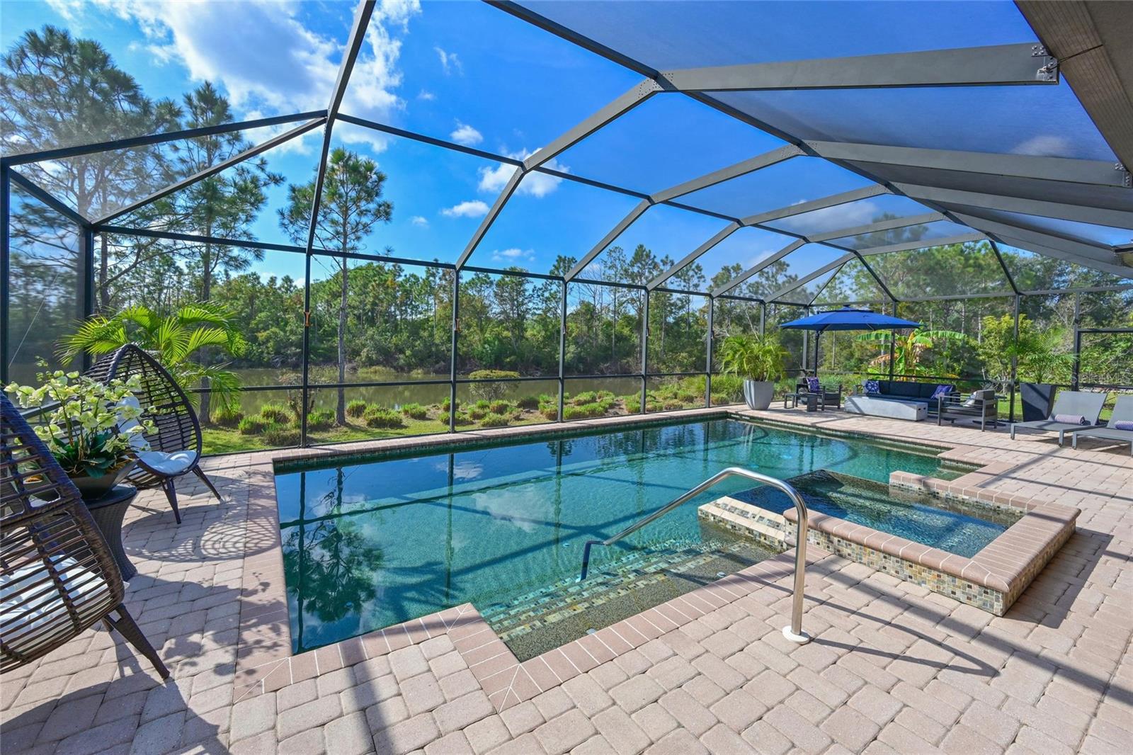 MCKINLEY OAKS - Residential