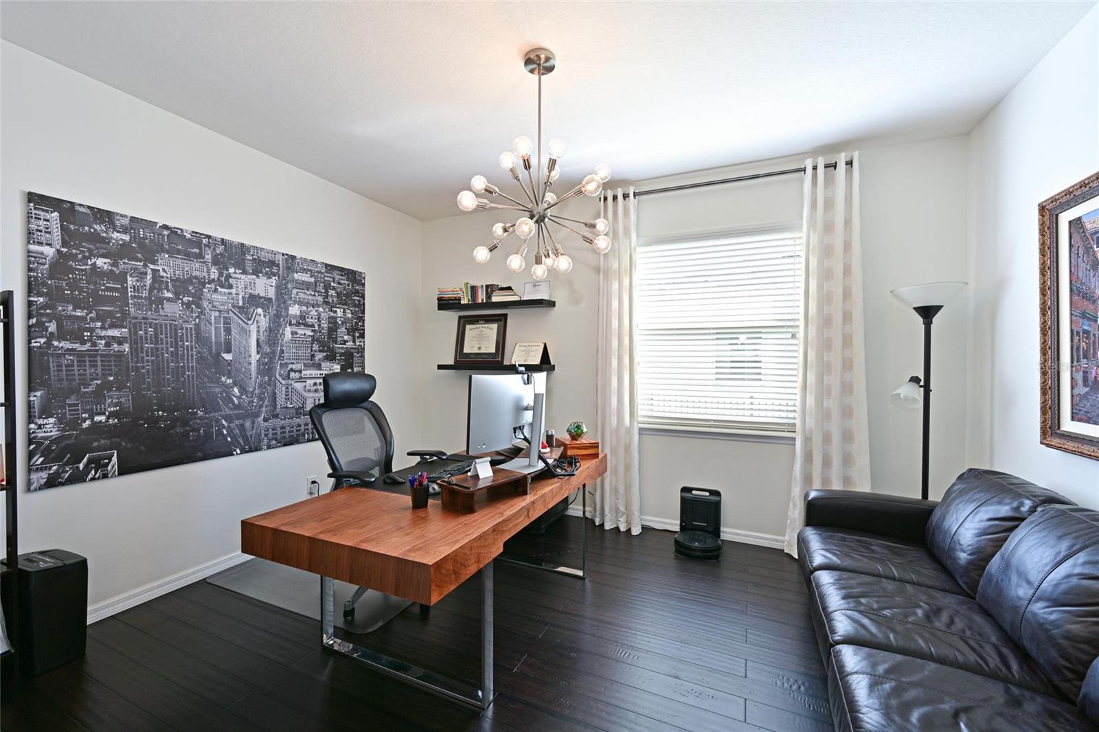 MCKINLEY OAKS - Residential