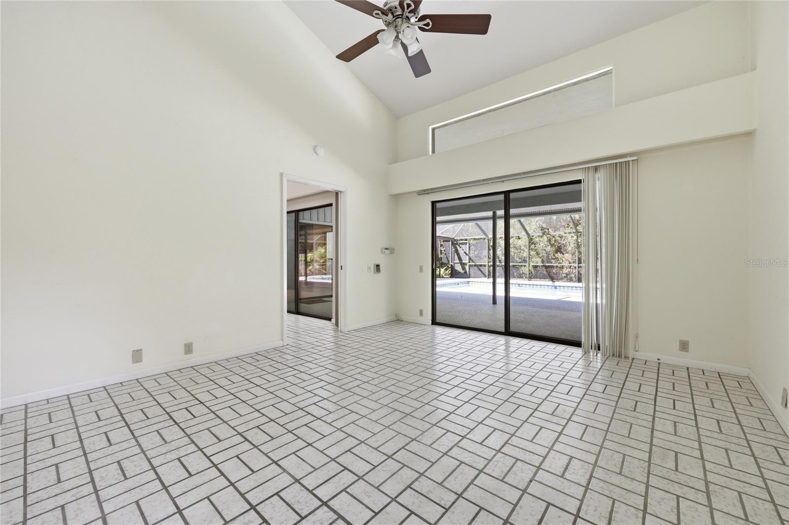 RAINTREE - Residential