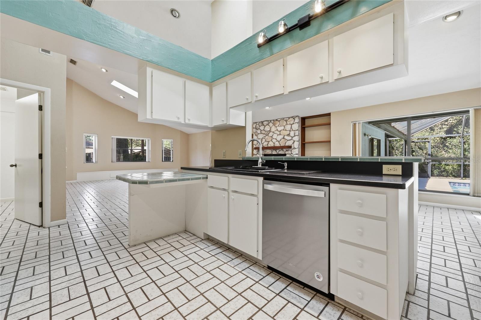 RAINTREE - Residential