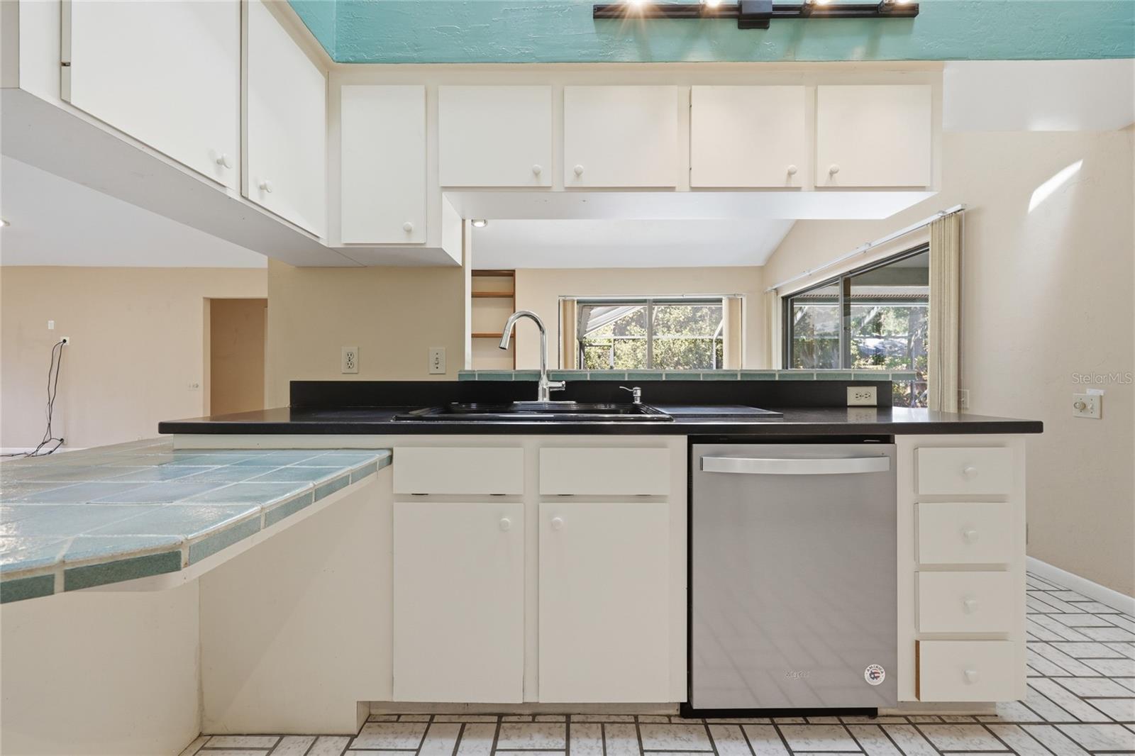 RAINTREE - Residential