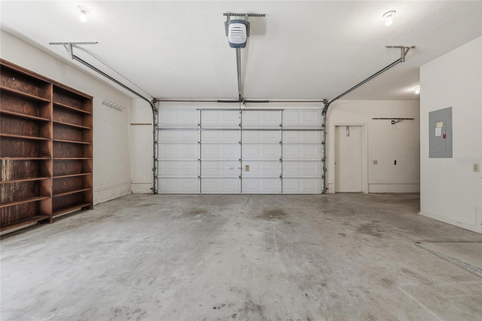 RAINTREE - Residential