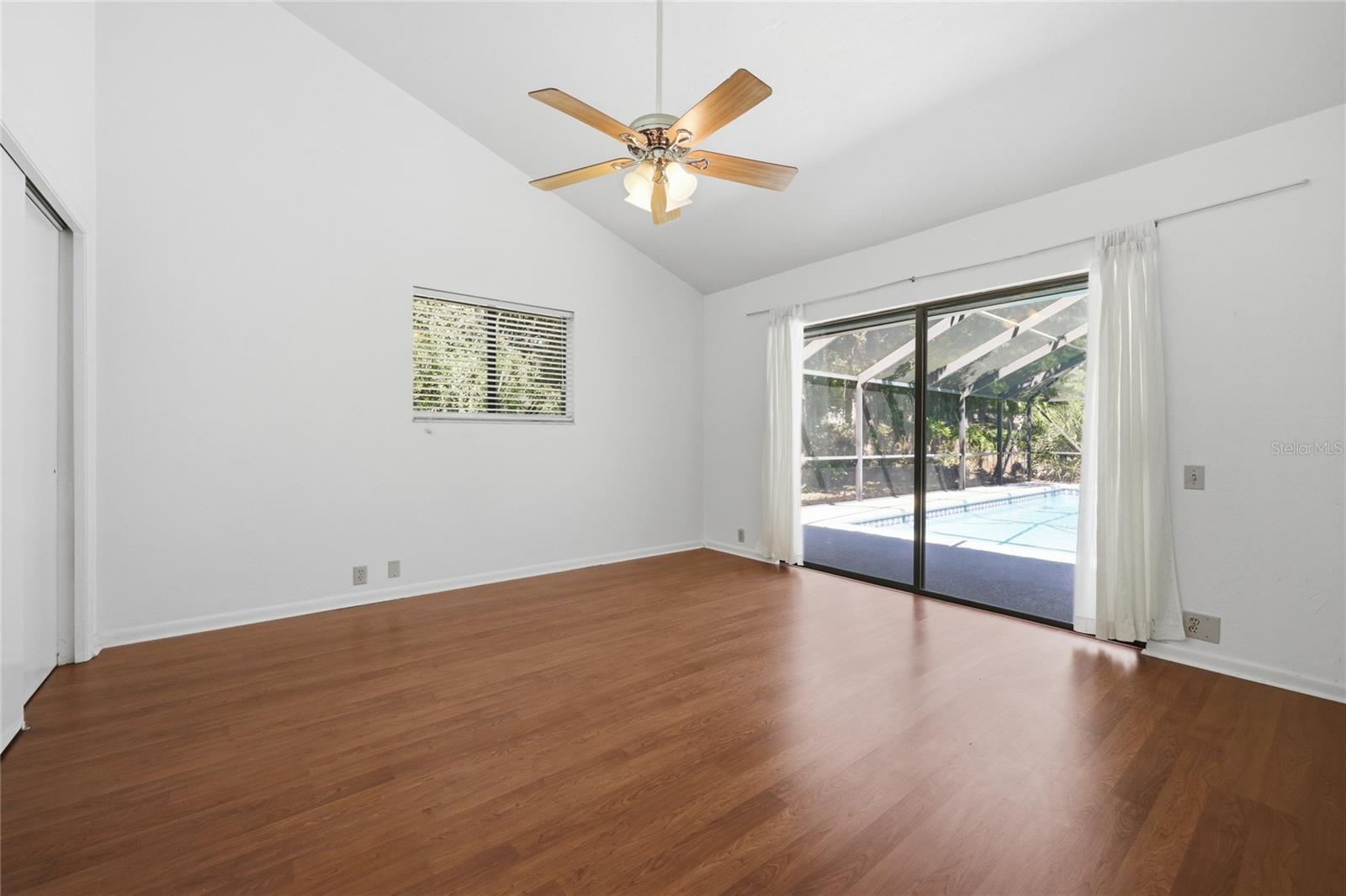 RAINTREE - Residential