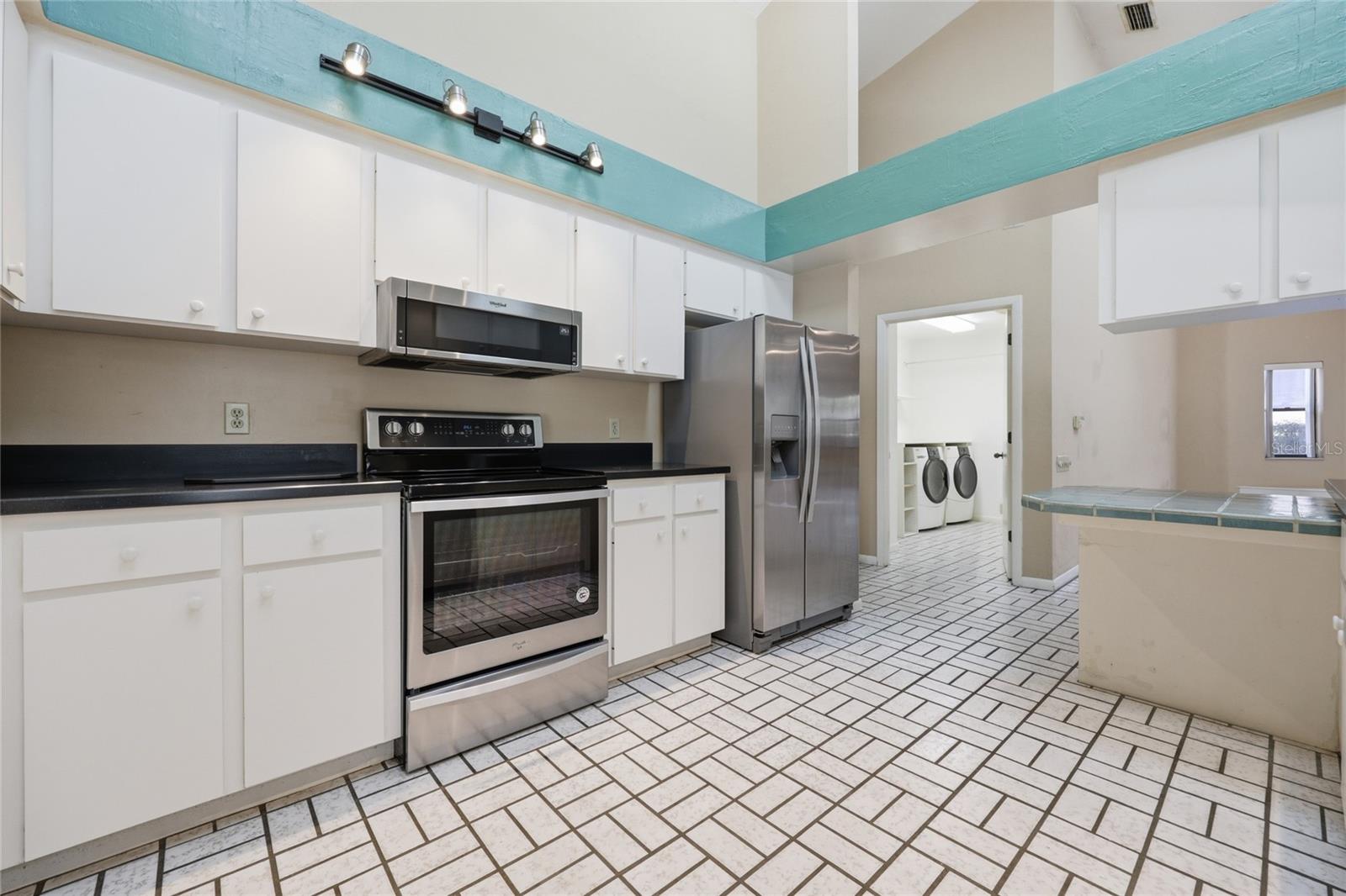 RAINTREE - Residential