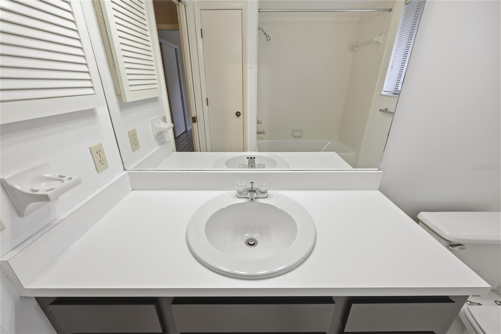 RAINTREE - Residential