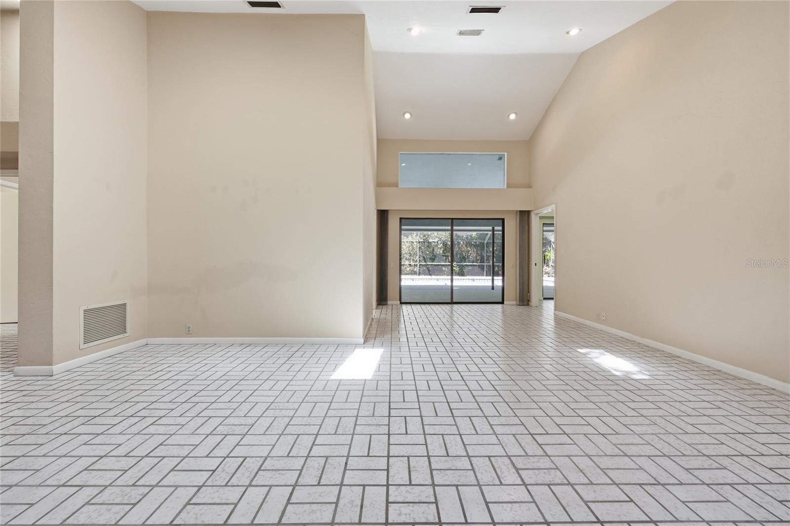 RAINTREE - Residential