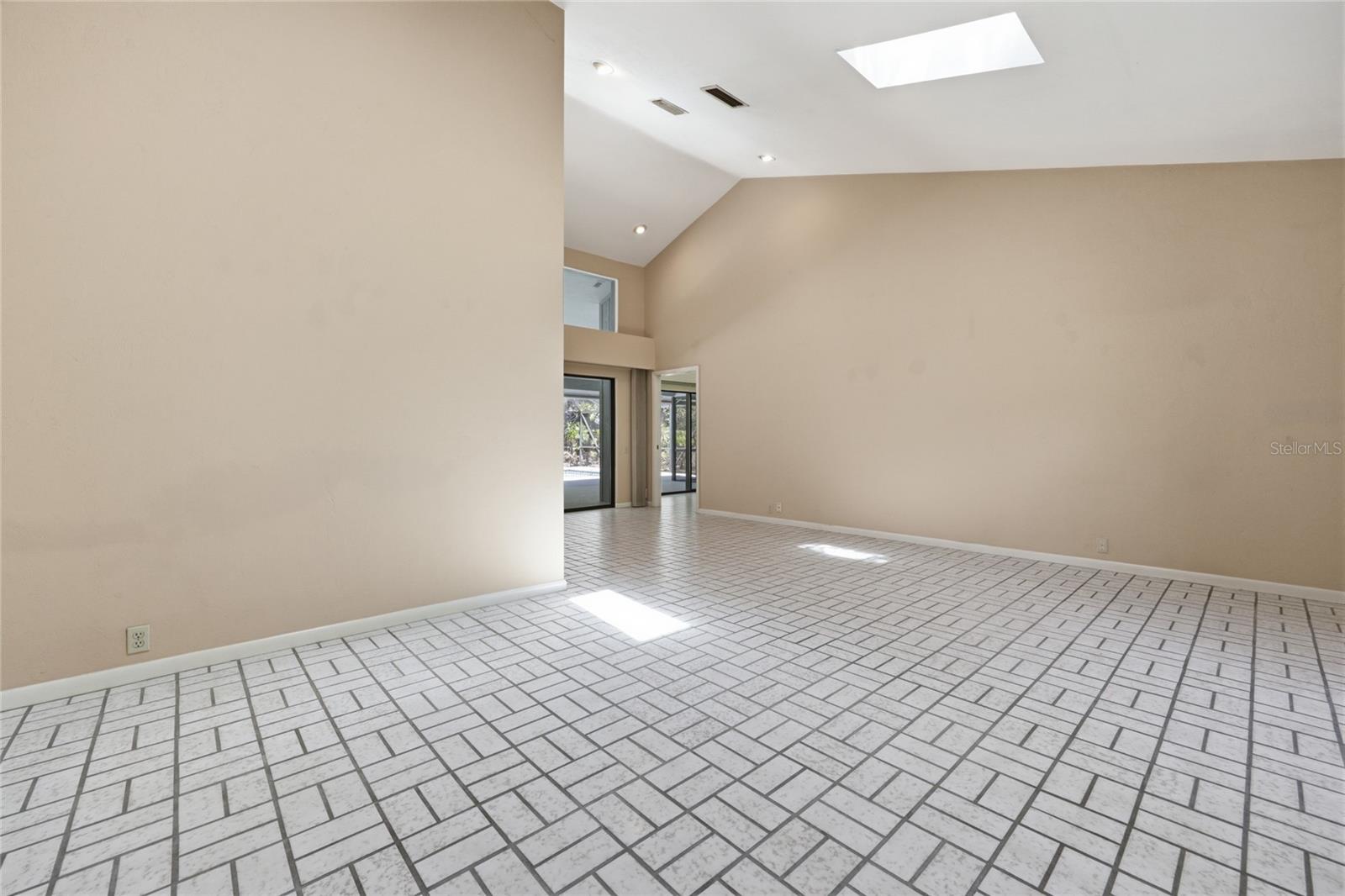 RAINTREE - Residential