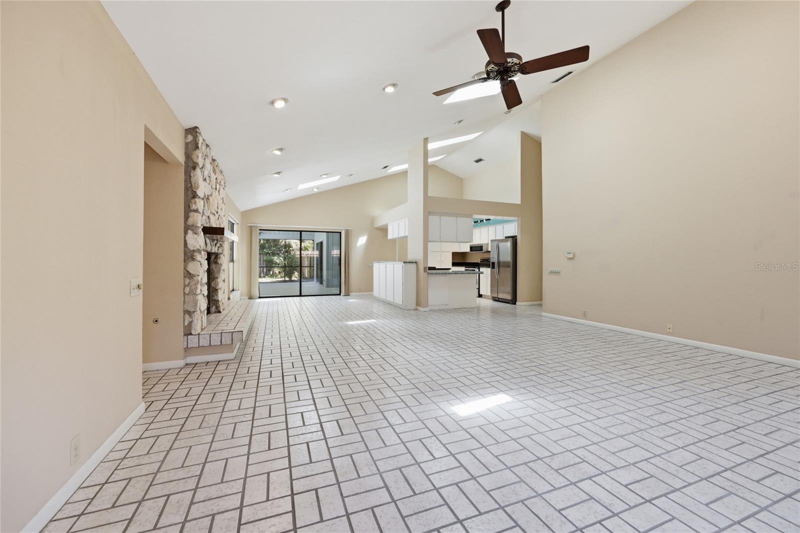 RAINTREE - Residential