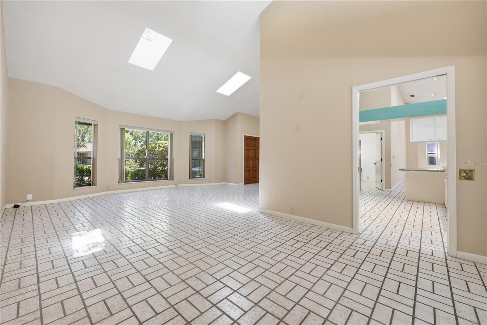 RAINTREE - Residential