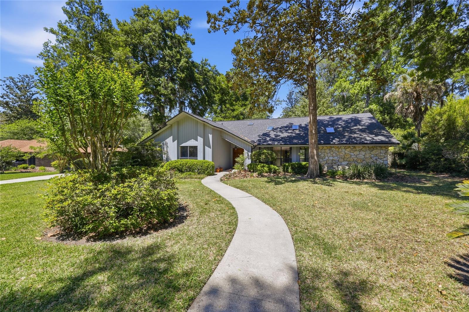 RAINTREE - Residential