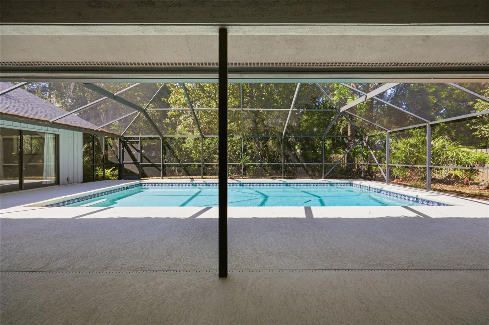 RAINTREE - Residential