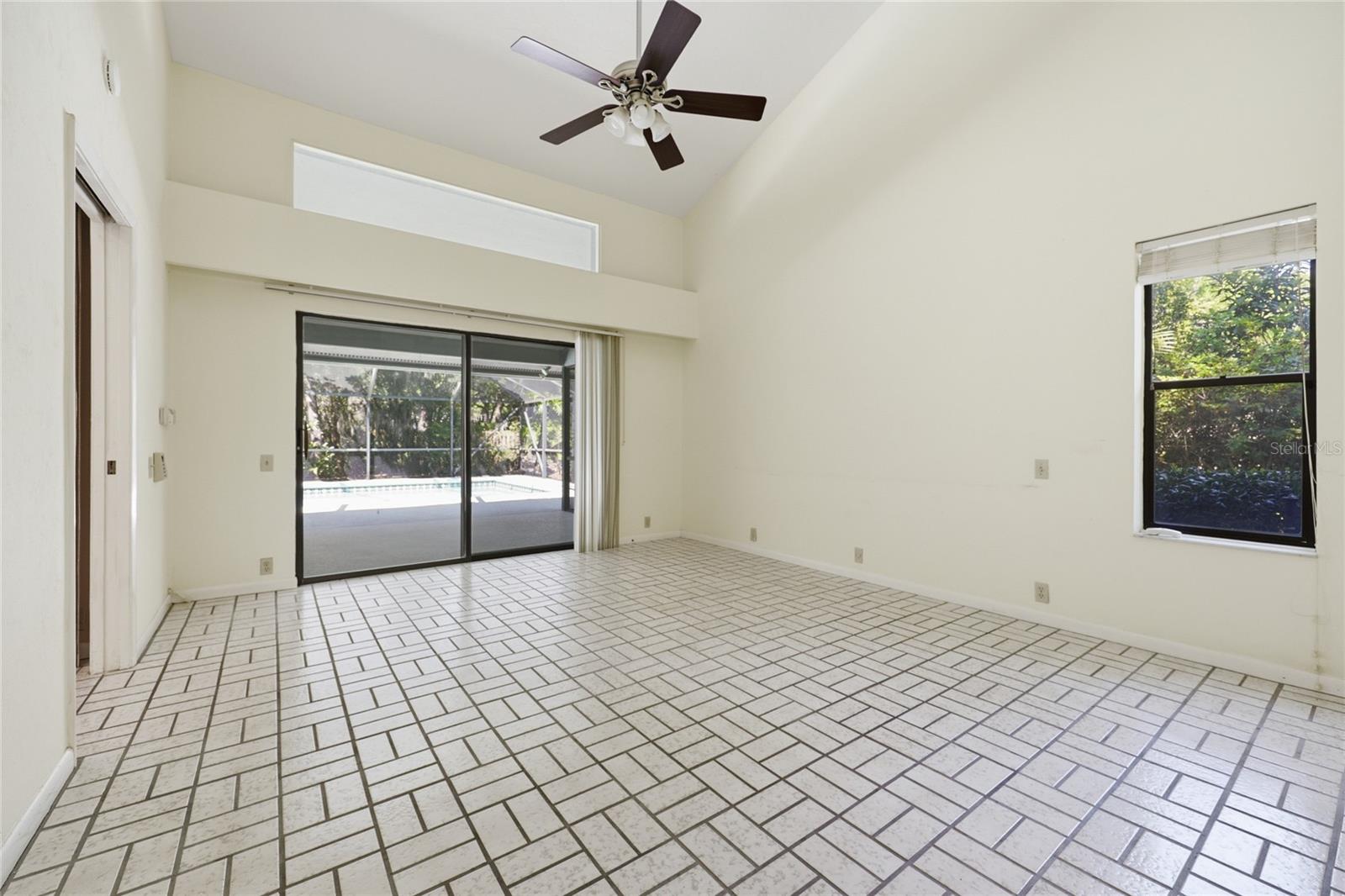 RAINTREE - Residential