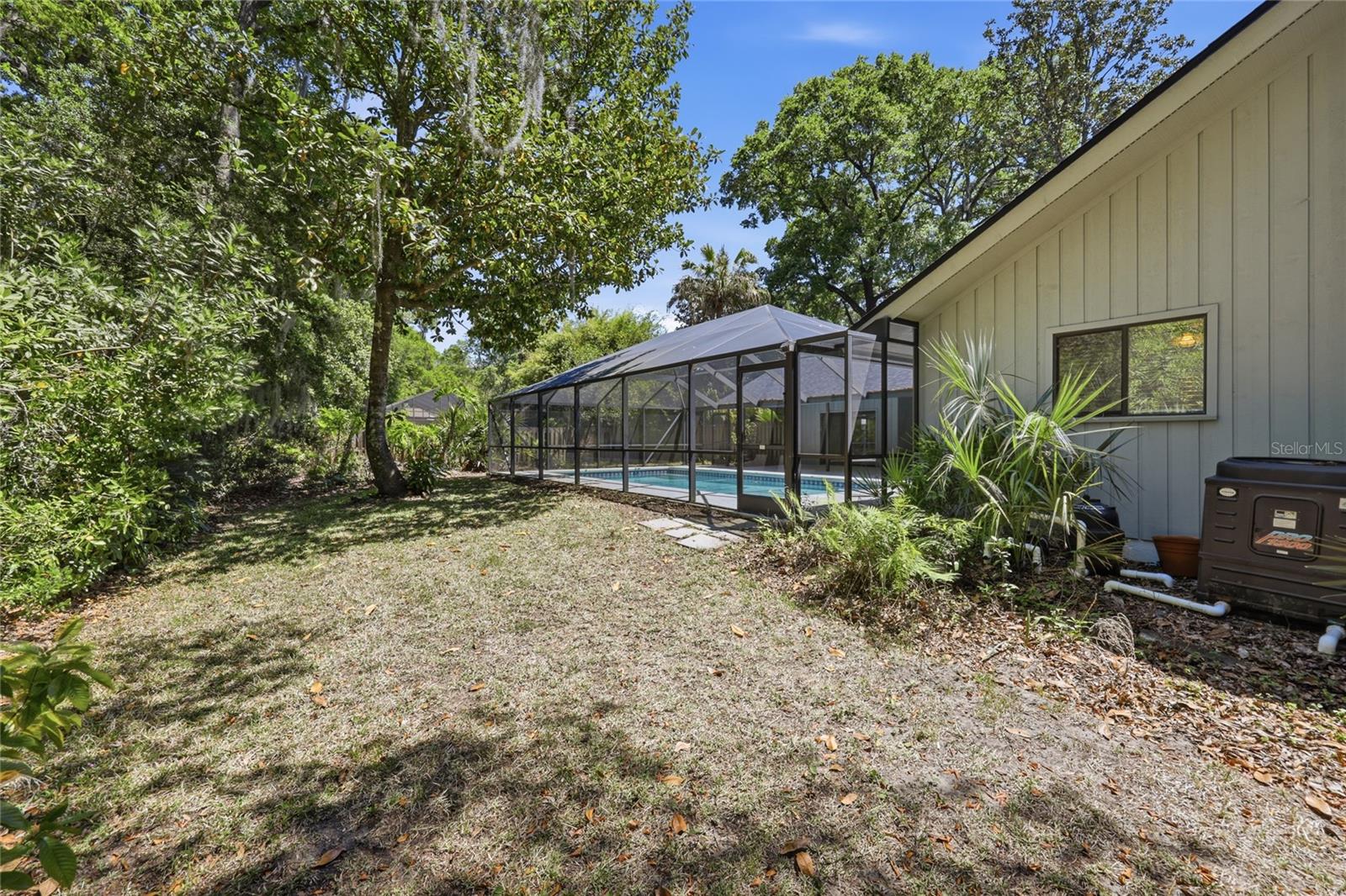 RAINTREE - Residential