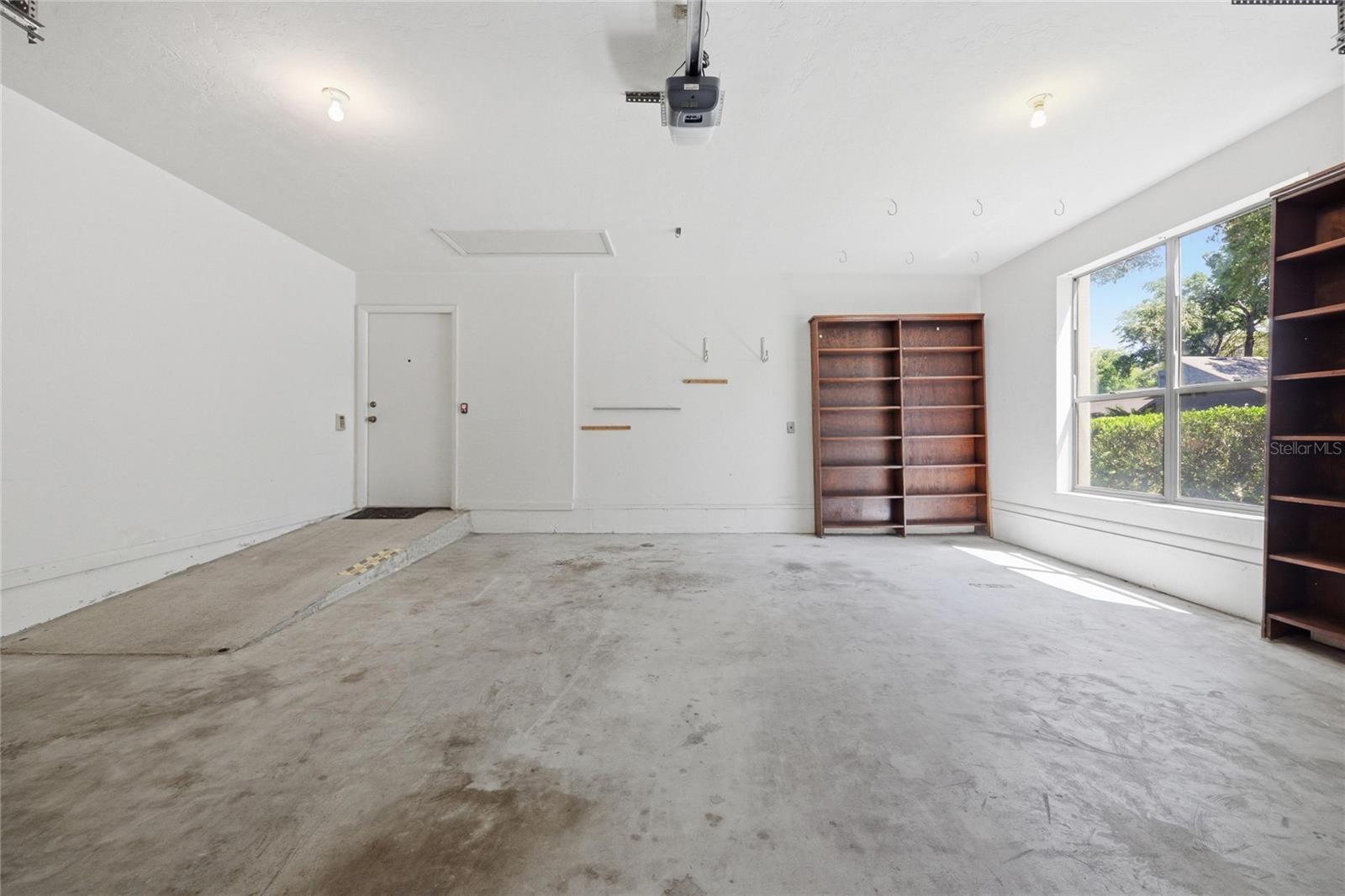 RAINTREE - Residential