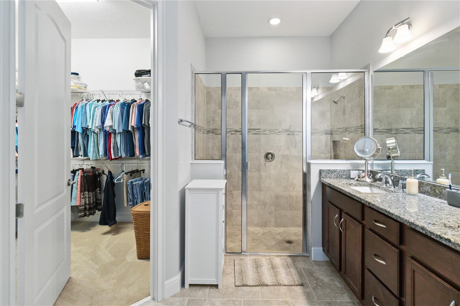 NORTHWEST LAKESIDE GRVS PH 1 - Residential