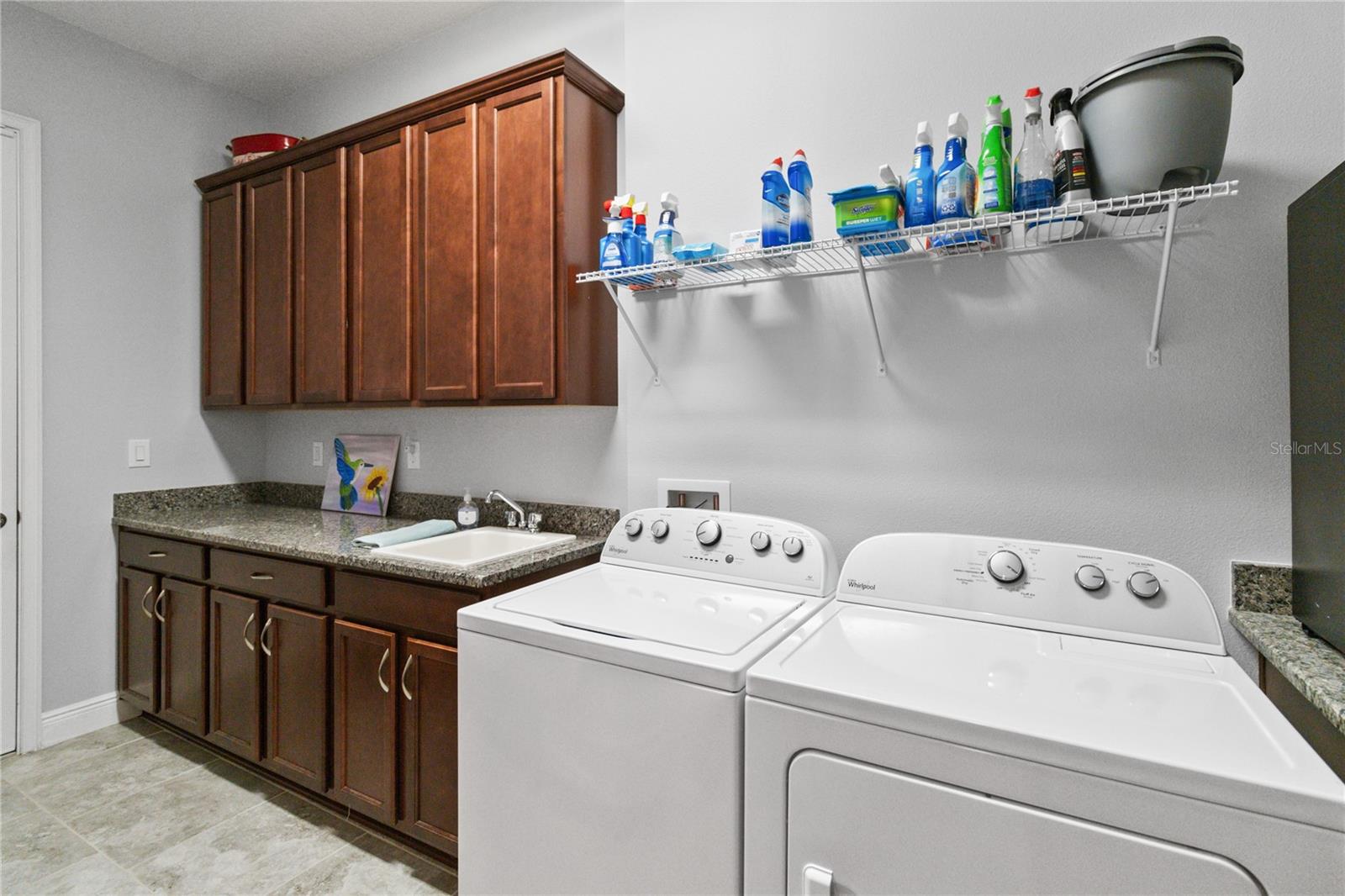 NORTHWEST LAKESIDE GRVS PH 1 - Residential