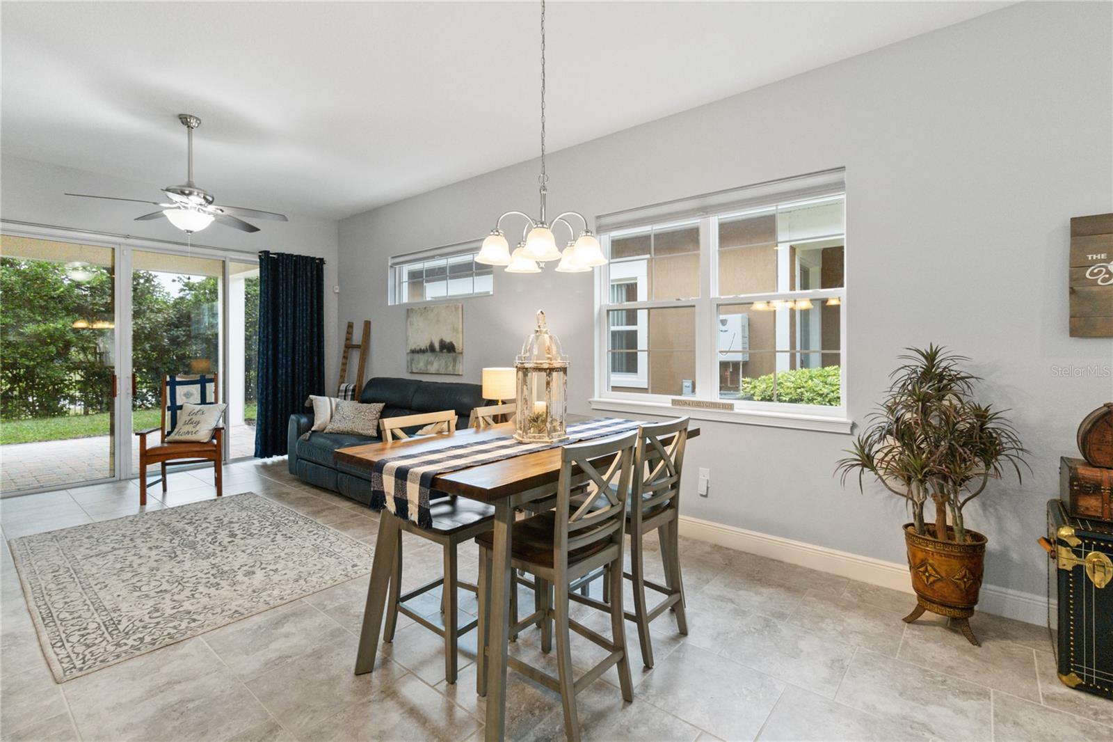 NORTHWEST LAKESIDE GRVS PH 1 - Residential