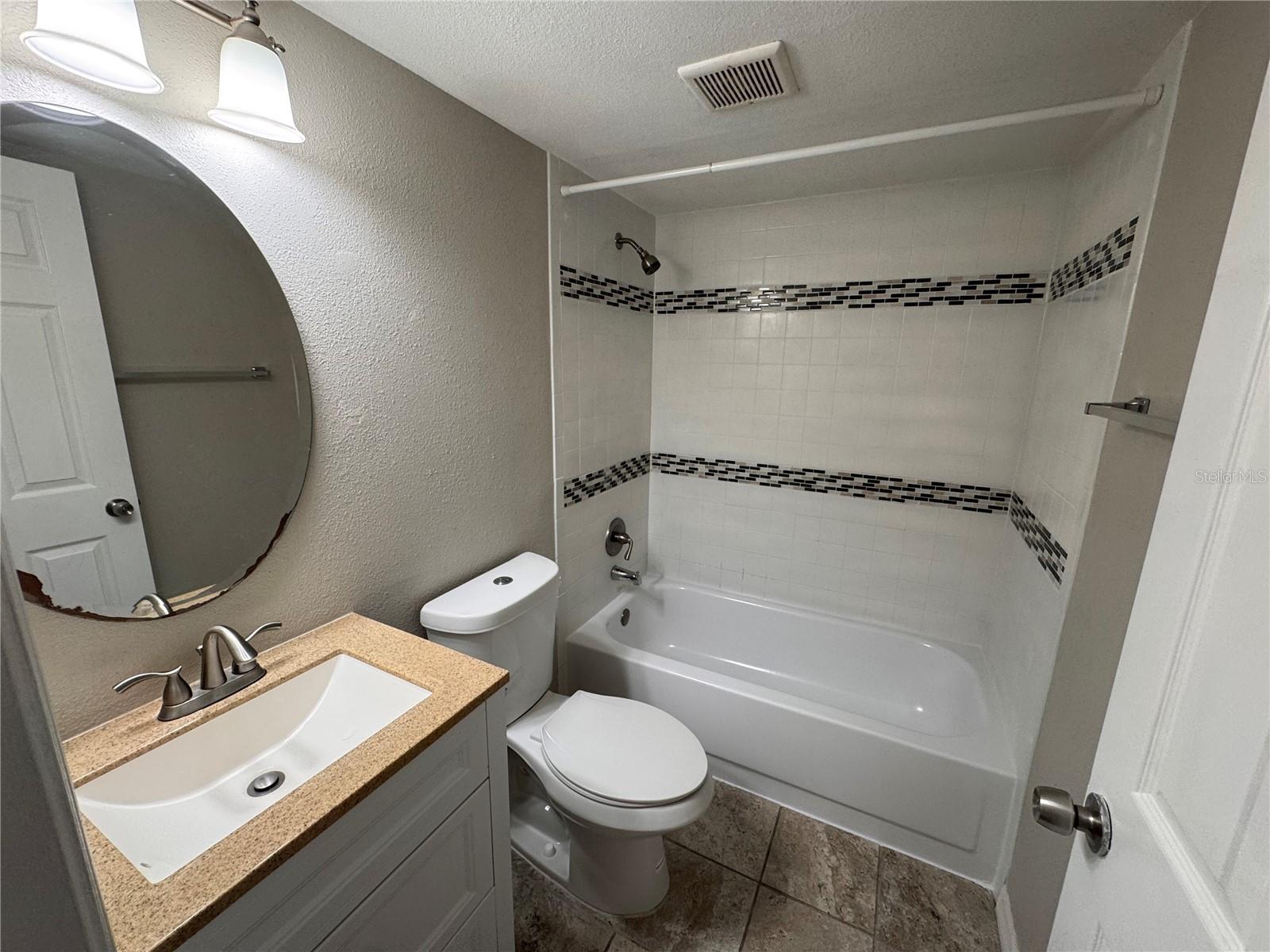 WATERSIDE CONDO I - Residential