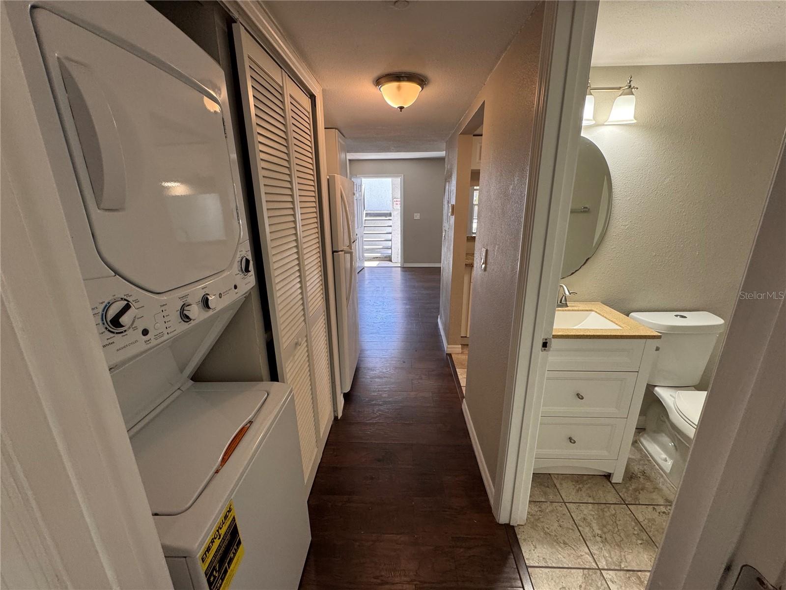 WATERSIDE CONDO I - Residential