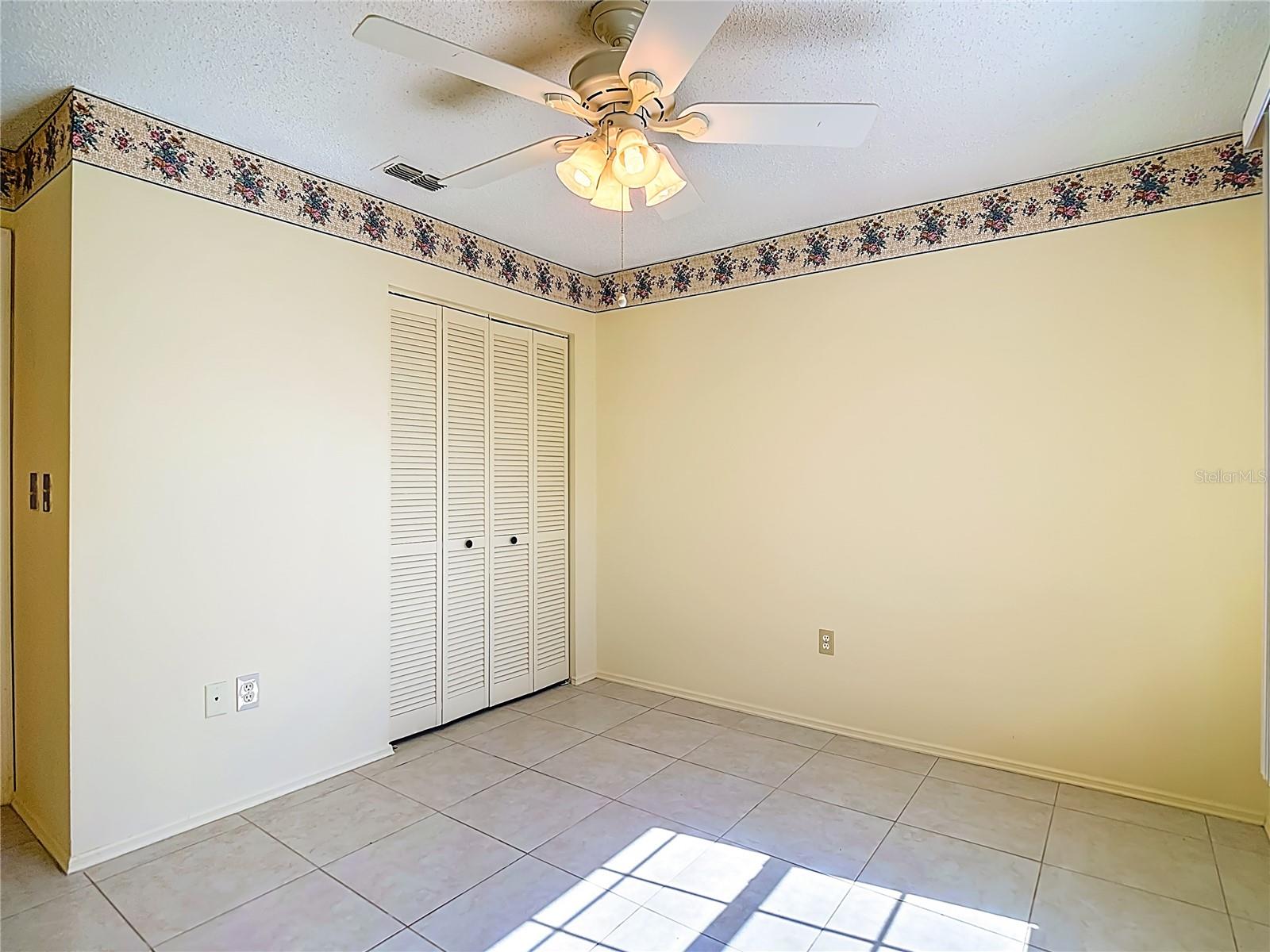 WOODS AT ANDERSON PARK - Residential