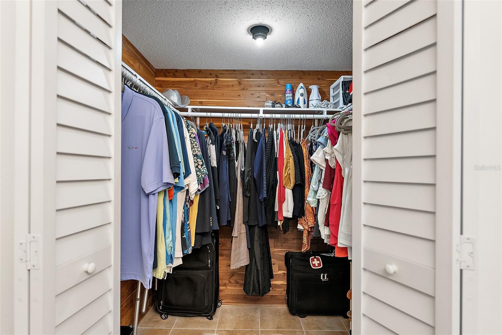 CORDOVA GREENS CONDO - Residential