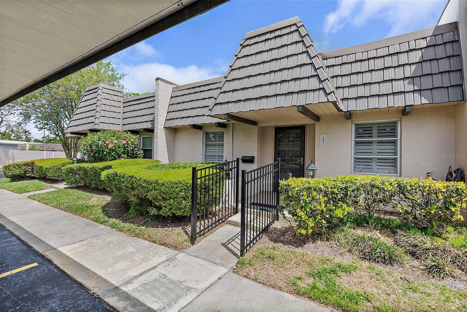 CORDOVA GREENS CONDO - Residential