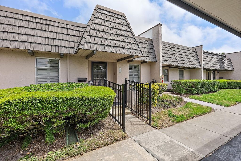 Photo of 1002 Cordova Green, Seminole, FL 33777 (MLS # TB8437454)