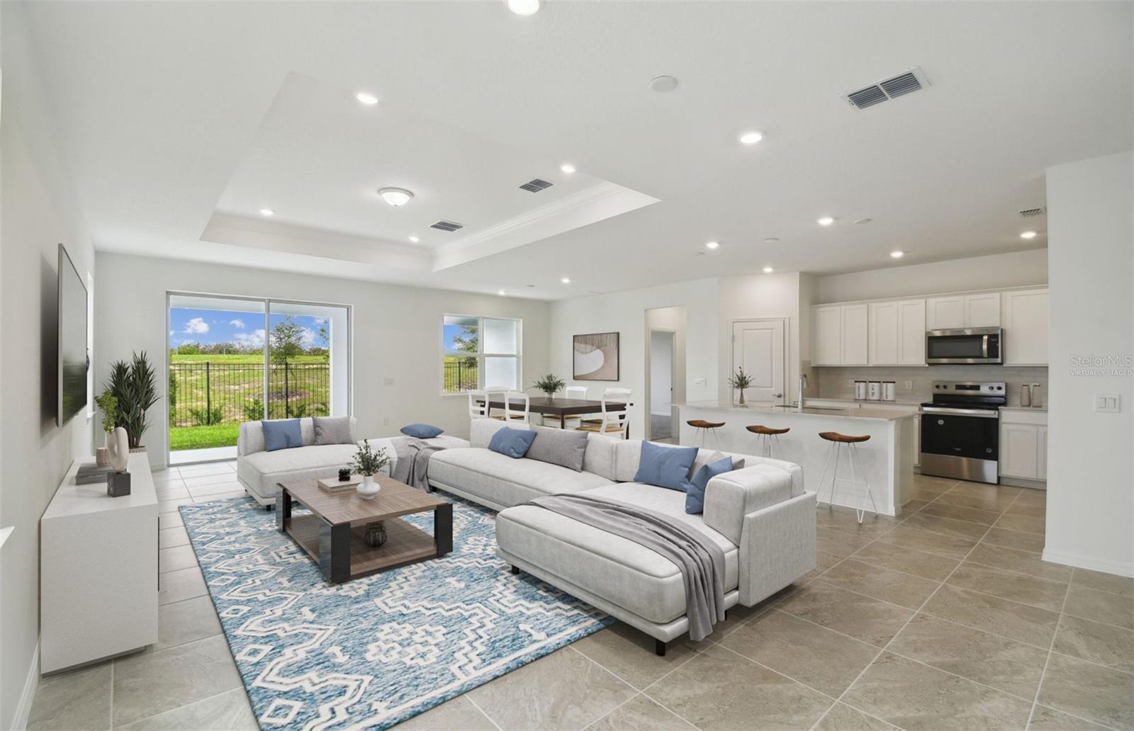 1245 LAKERIDGE WAY