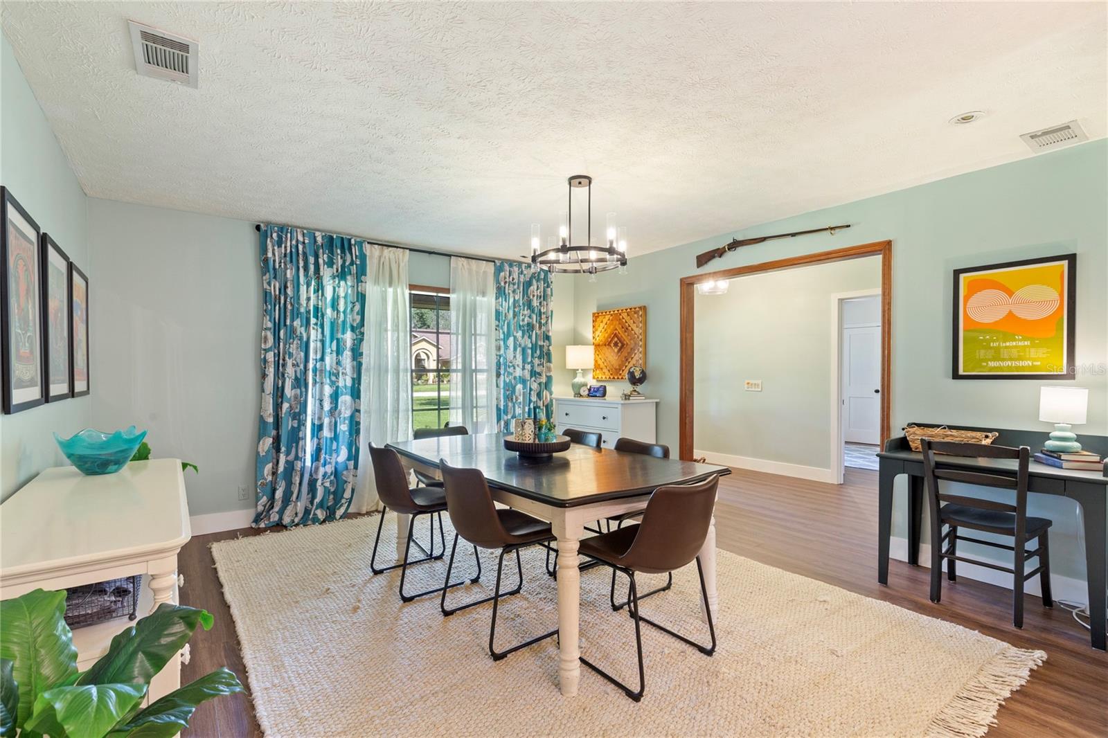 CHELSEA WOODS - Residential Lease