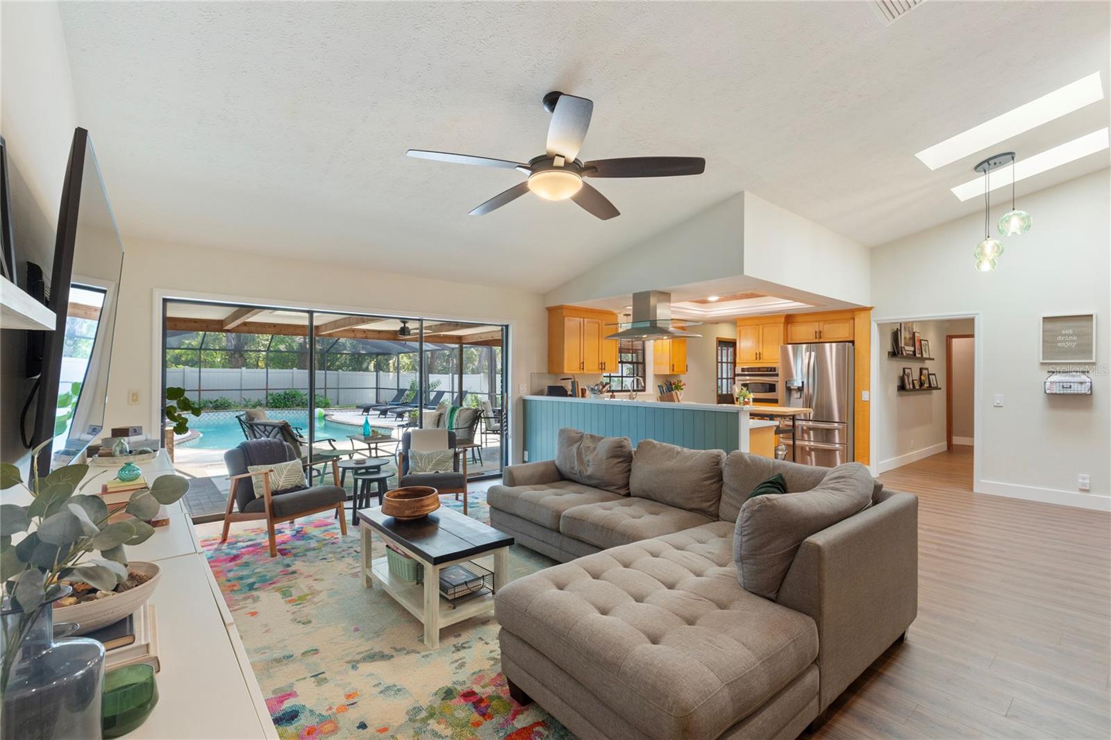 CHELSEA WOODS - Residential Lease