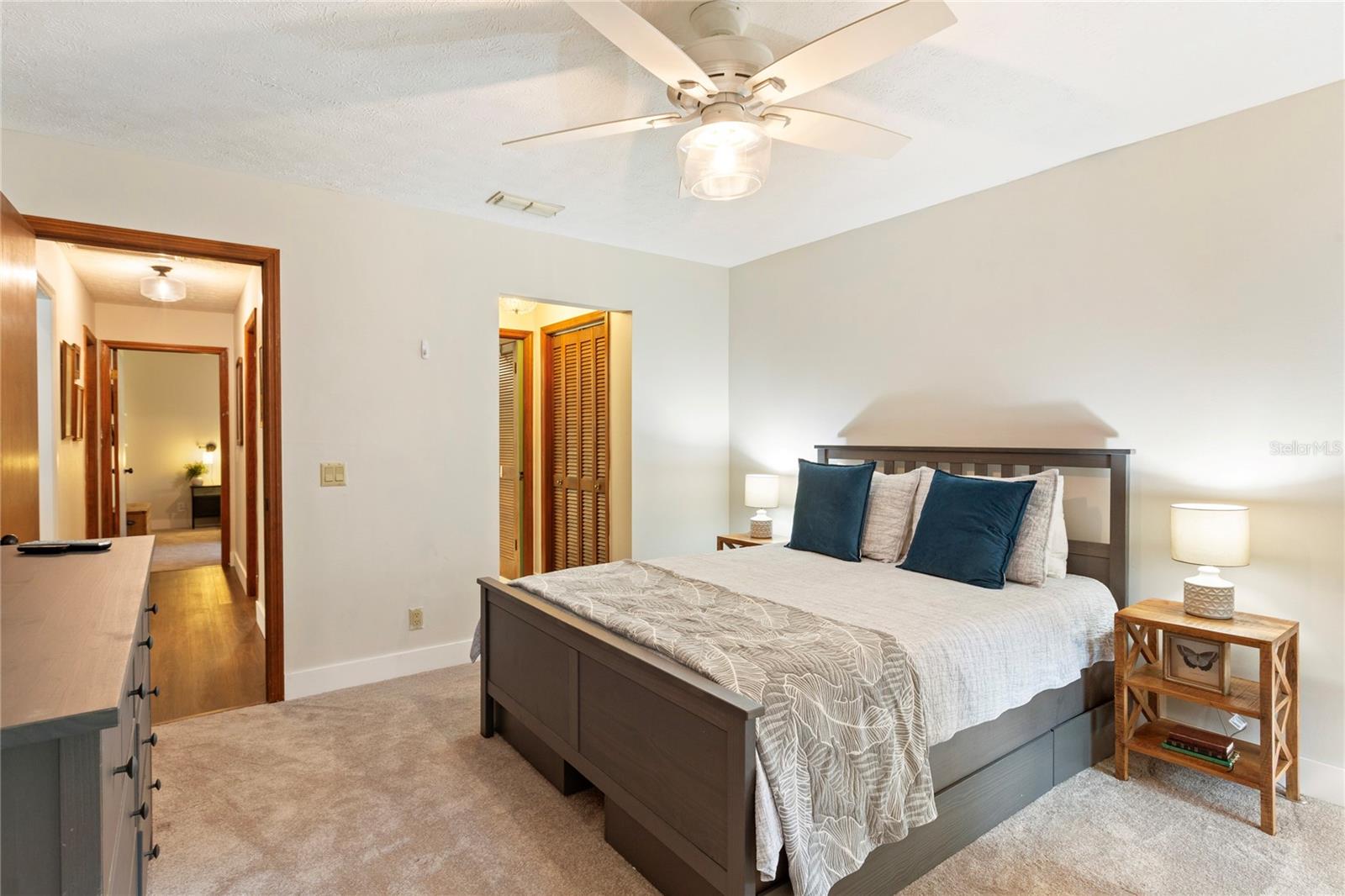 CHELSEA WOODS - Residential Lease