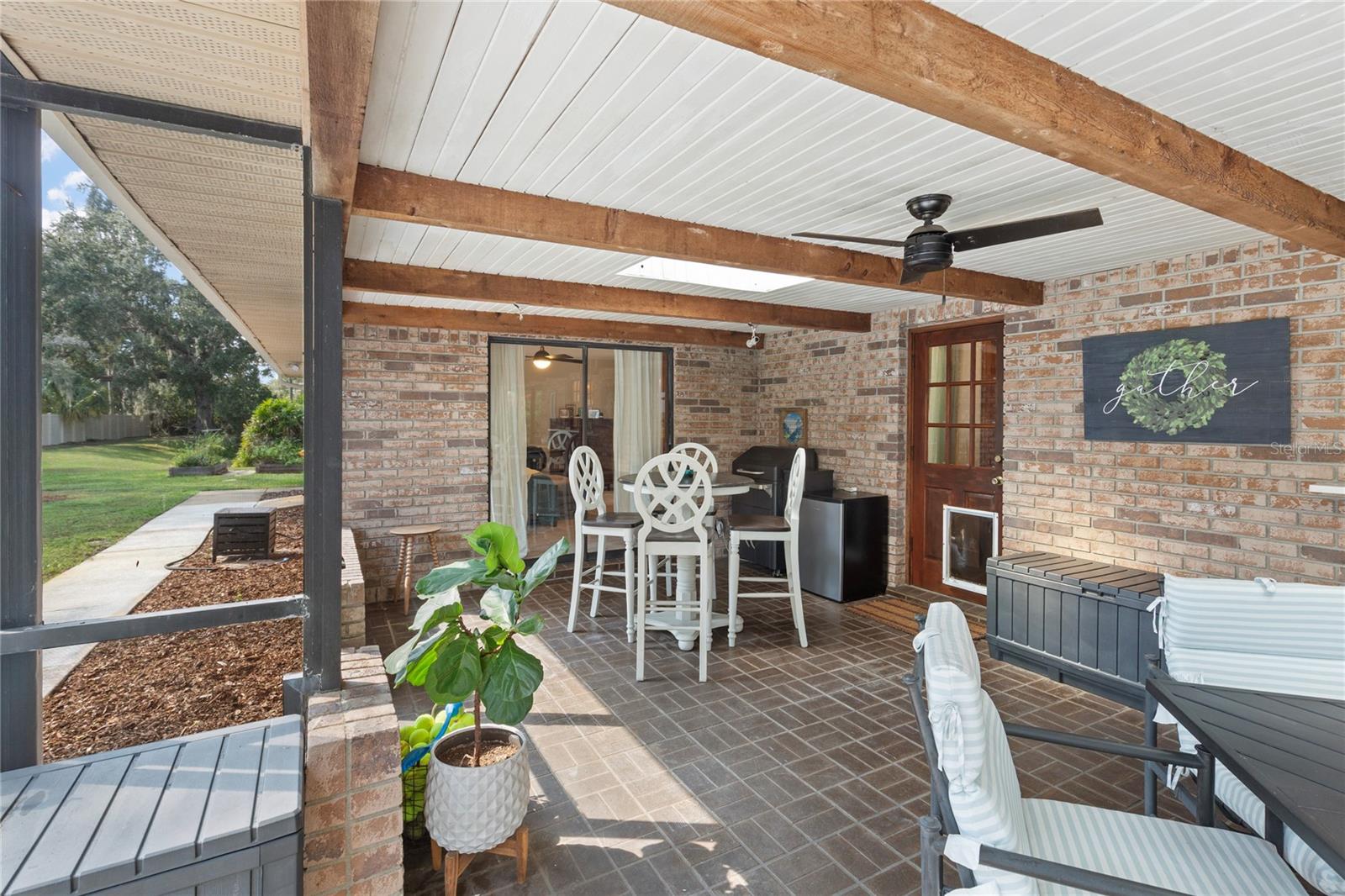 CHELSEA WOODS - Residential Lease