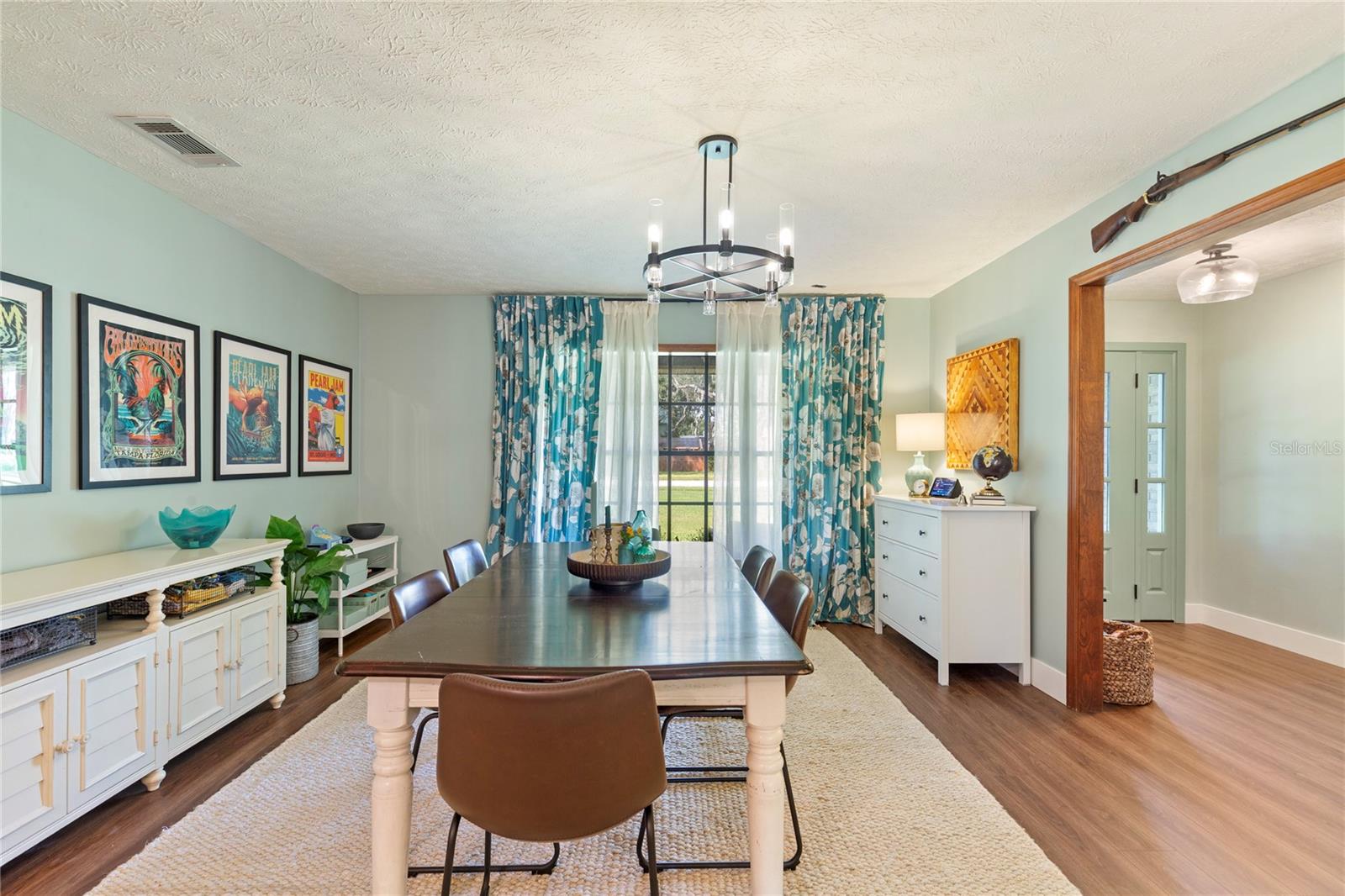 CHELSEA WOODS - Residential Lease