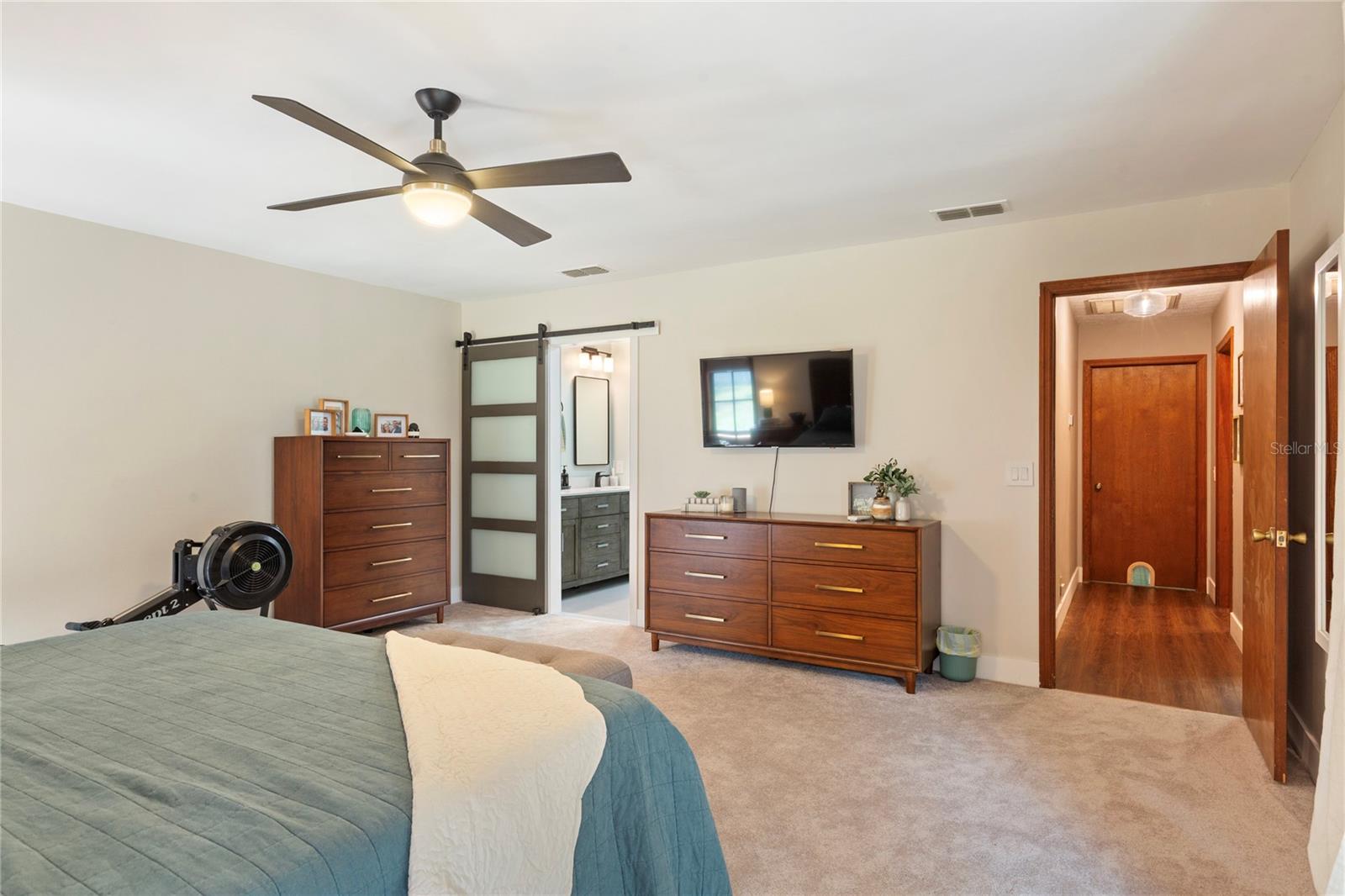 CHELSEA WOODS - Residential Lease