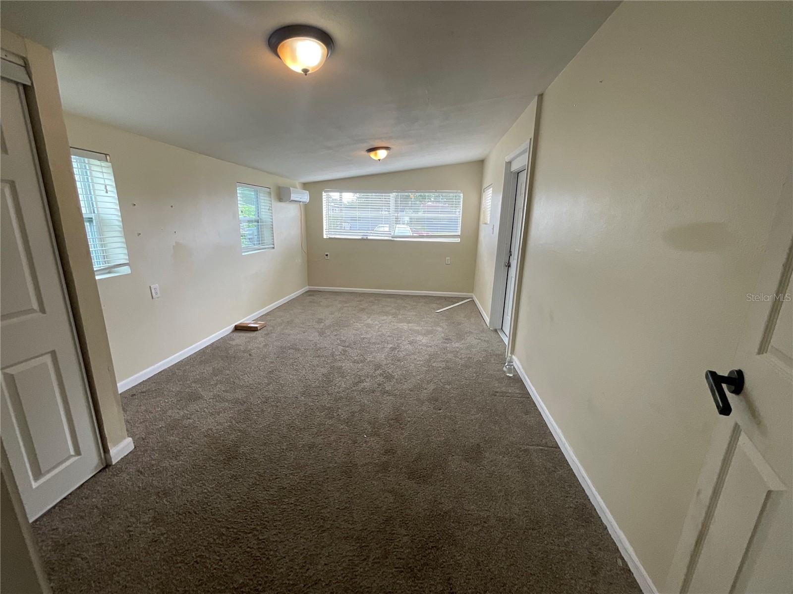 4926 HALIFAX DRIVE