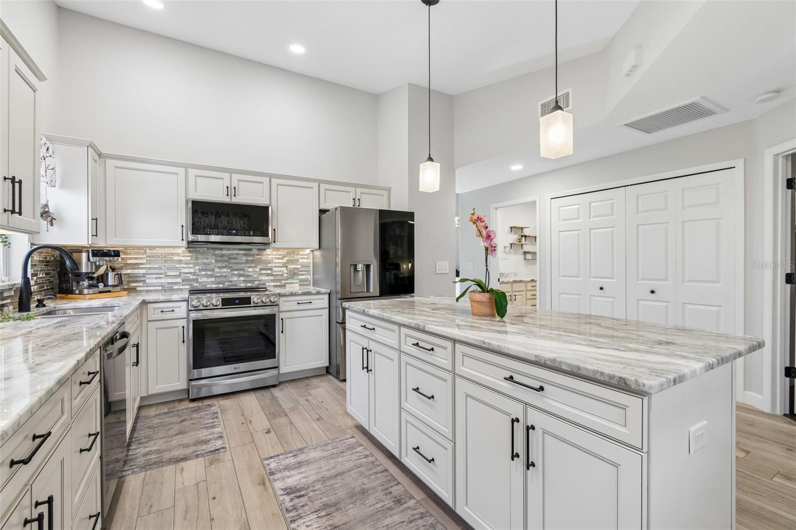 RIVIERA CLUB VILLAGE AT LONGWOOD RUN - Residential