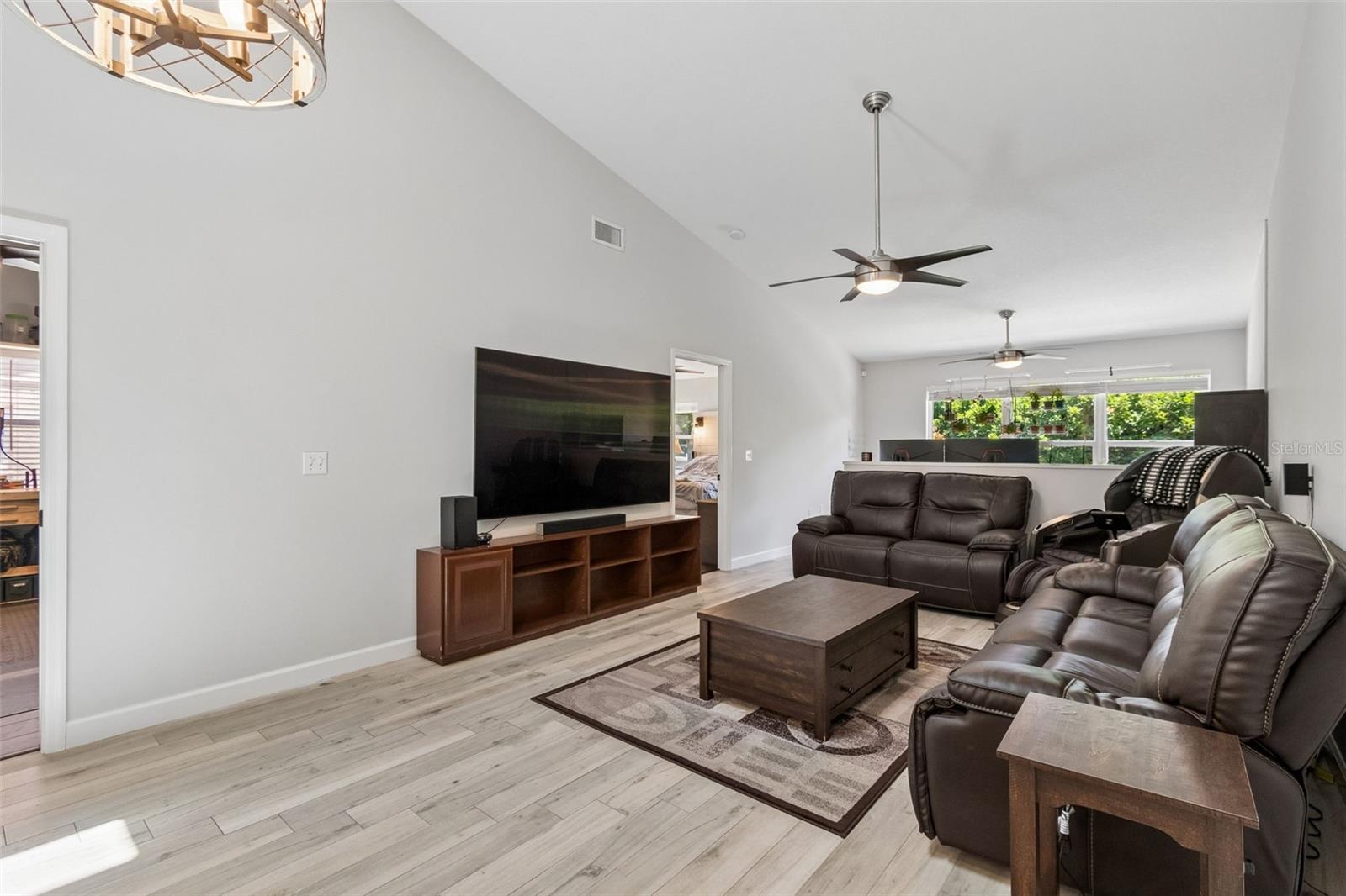 RIVIERA CLUB VILLAGE AT LONGWOOD RUN - Residential