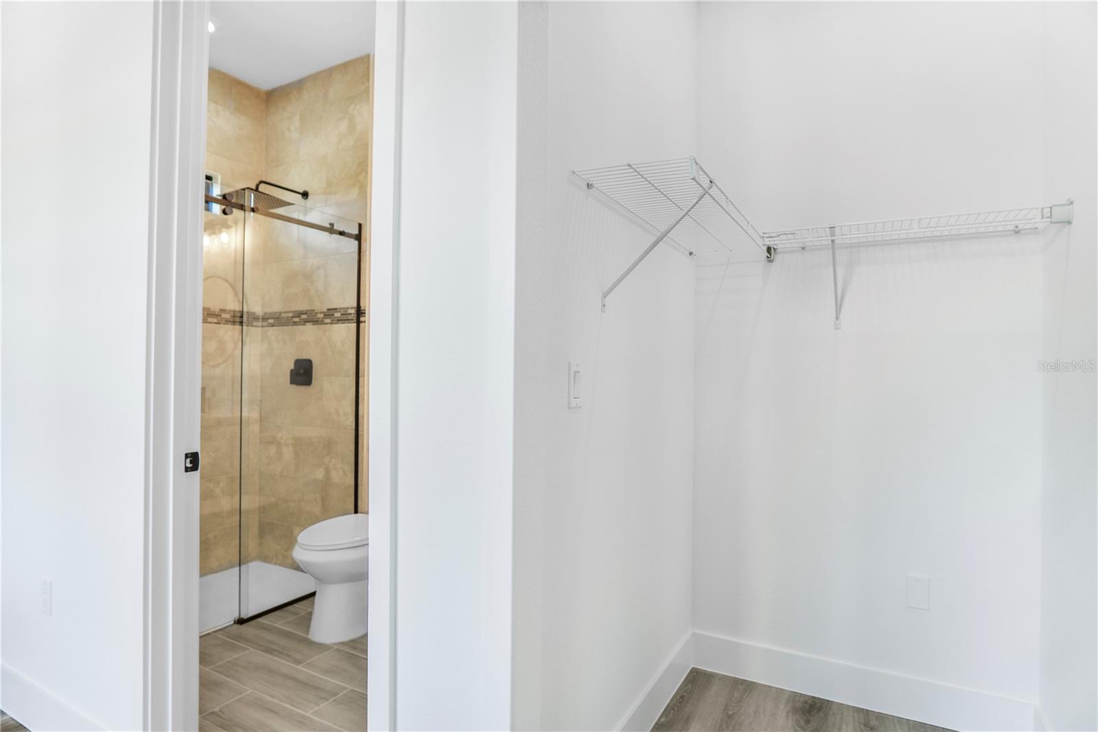 MARION OAKS UN 04 - Residential