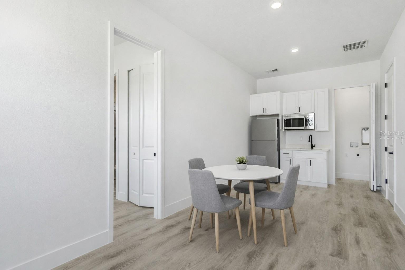 MARION OAKS UN 04 - Residential