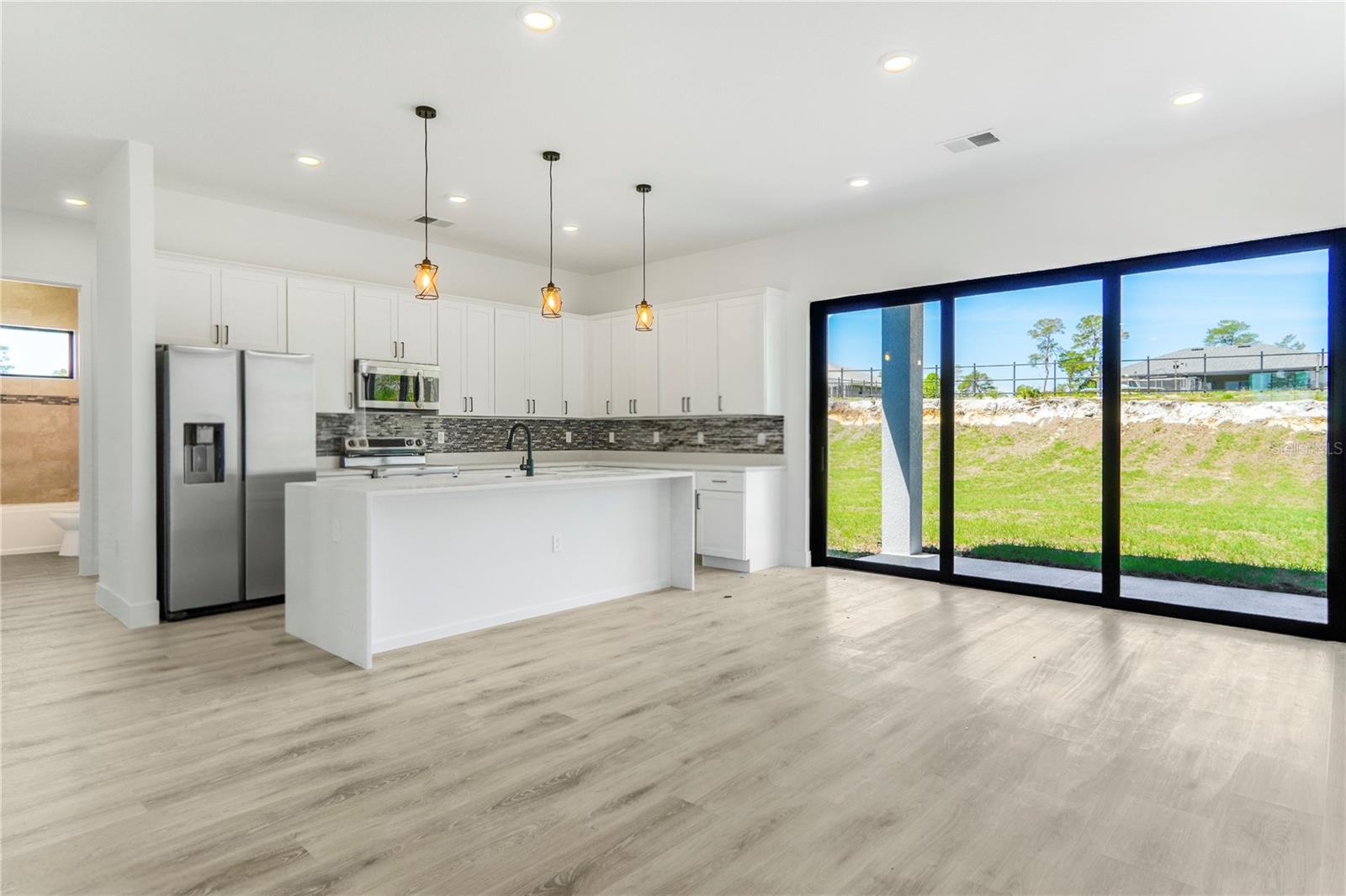 MARION OAKS UN 04 - Residential