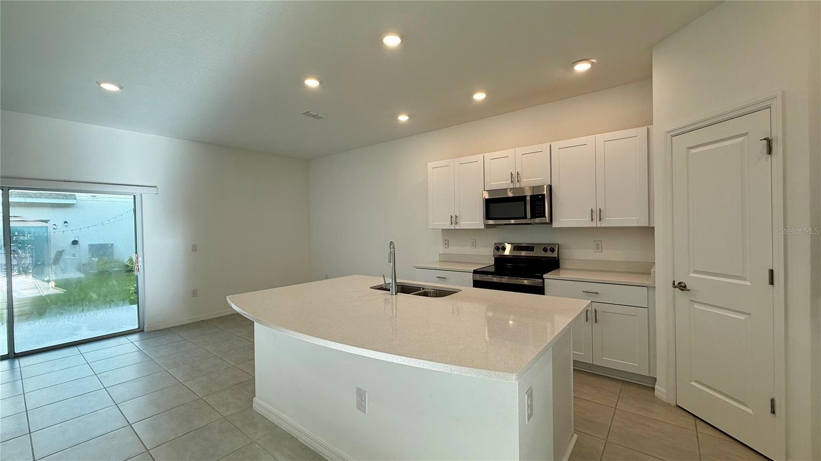 BELLA VITA PH 3 - Residential Lease