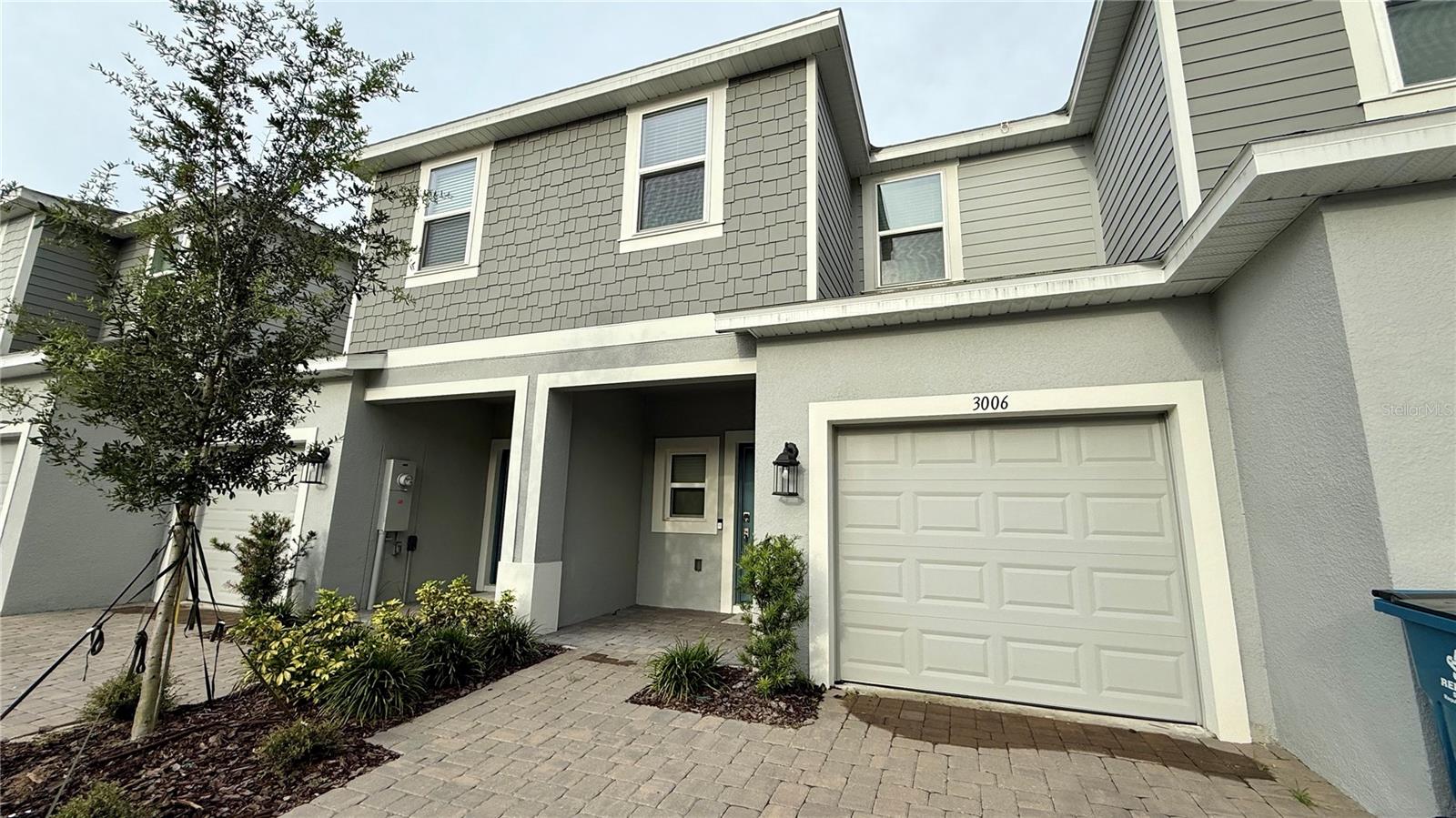 Charming Davenport townhome featuring 3 bedrooms and 2.5 bathrooms, combining comfort, style, and functionality. The well-maintained interior offers a welcoming living area with an open floor plan that flows seamlessly into the kitchen, complete with a large island – perfect for family meals and entertaining. Upstairs, you’ll find a spacious primary suite with a walk-in closet and a private bathroom with dual vanities, along with two additional bedrooms and a full bathroom. The laundry room is conveniently located on the second floor for added ease. This home also includes a one-car garage and a large backyard patio, perfect for enjoying the outdoors. Rent includes internet and lawn care, providing a practical and worry-free living experience. The security deposit may vary from 1.5 to 2 months' rent. The application fee is $95 for adults. We will conduct a credit report, eviction report, background check, and pet screening. Completed applications are processed on a first-come, first-served basis. Applicants are welcome to apply prior to viewing the unit. NOTE: All PROPERTY MANAGER residents are enrolled in the Resident Benefits Package (RBP) for $60.00/month, which includes renters insurance, pest control treatment, HVAC air filter delivery (for applicable properties), credit building to help boost your credit score with timely rent payments, $1M Identity Protection, move-in concierge service making utility connection and home service setup a breeze during your move-in, our best-in-class resident rewards program, and much more!