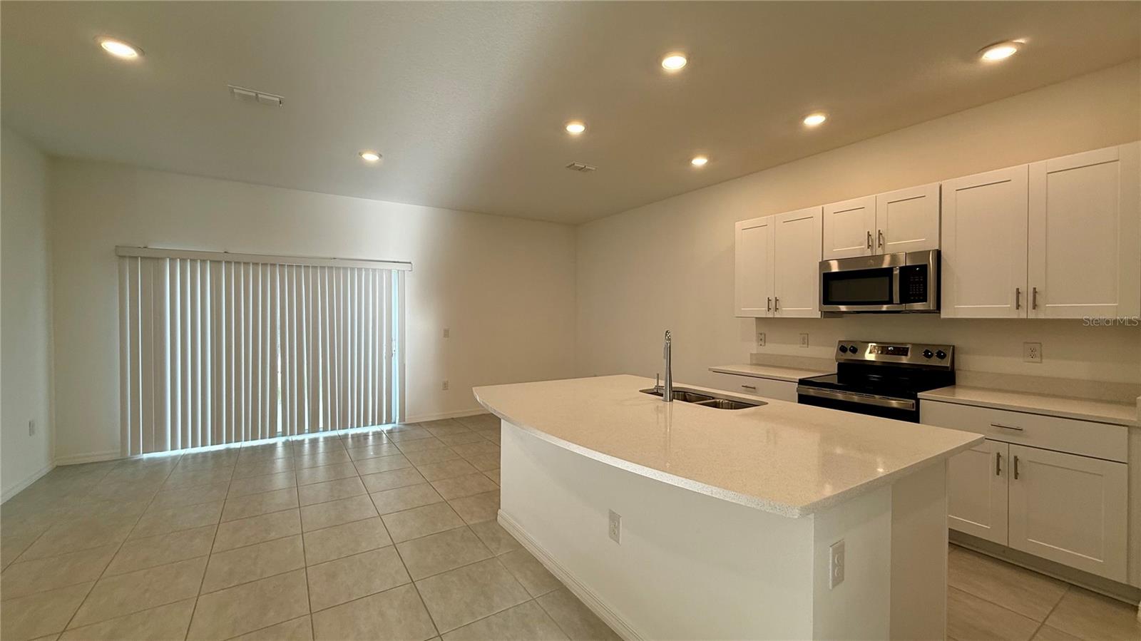 BELLA VITA PH 3 - Residential Lease