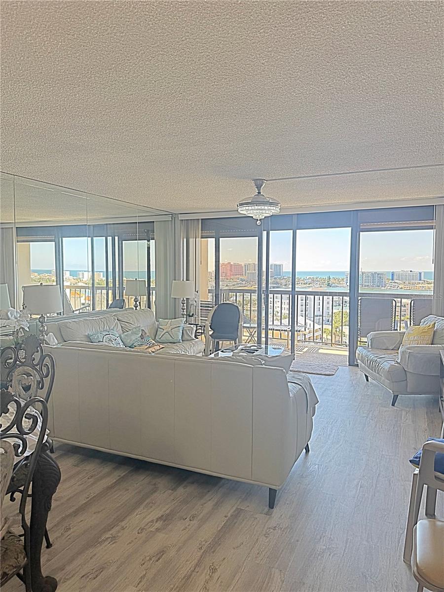 STARBOARD TOWER - Residential Lease