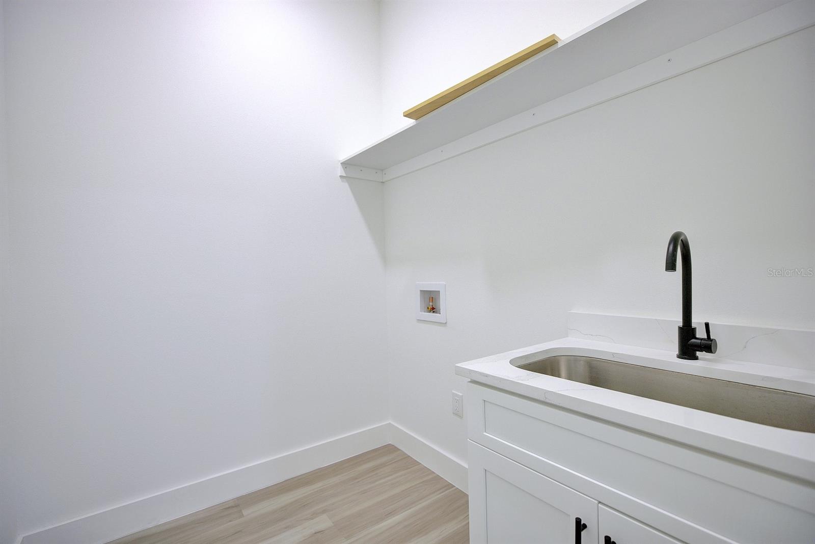 SEBRING COUNTRY ESTATE SEC 02 - Residential