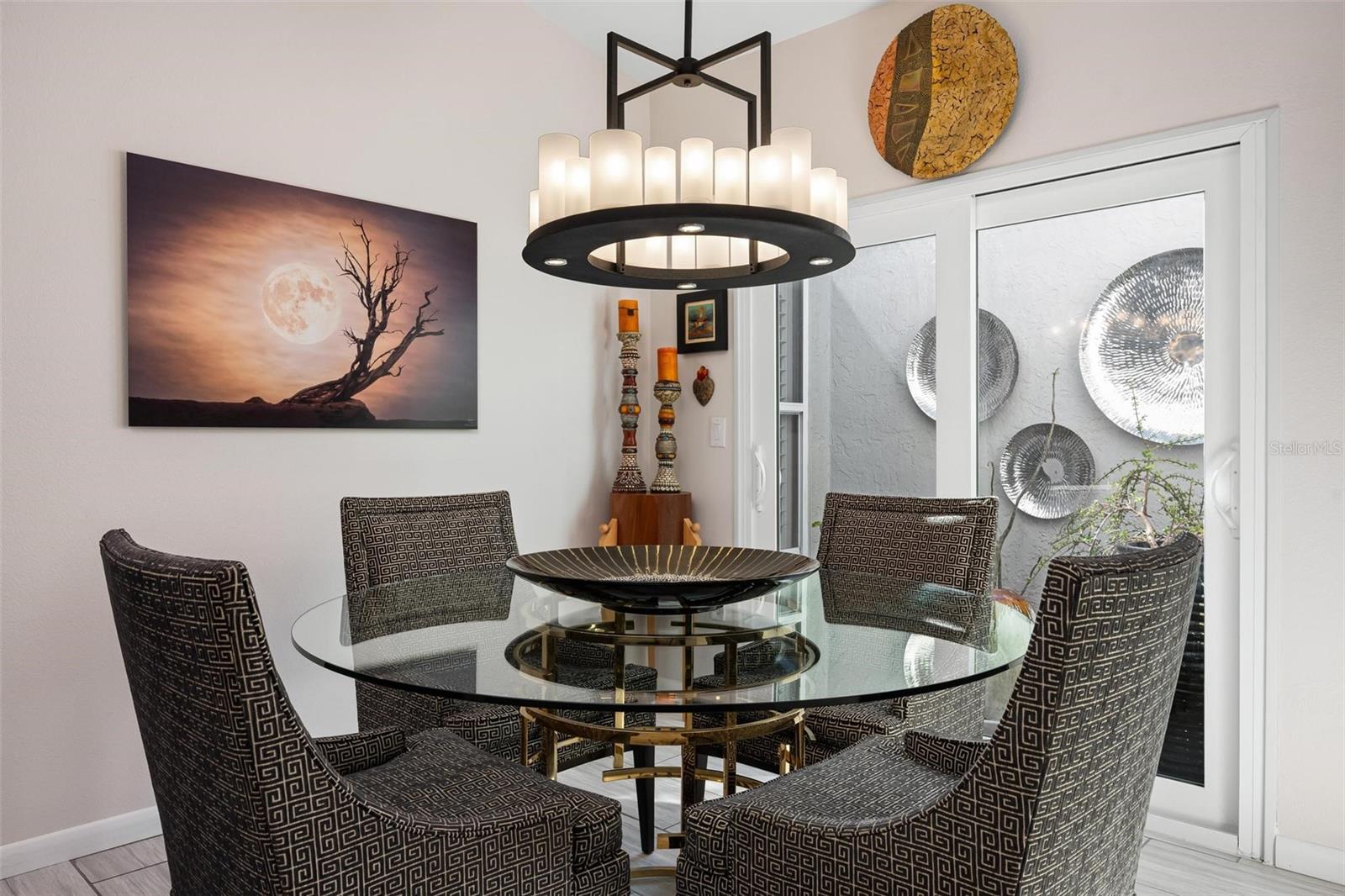 CHARTLEY COURT - Residential